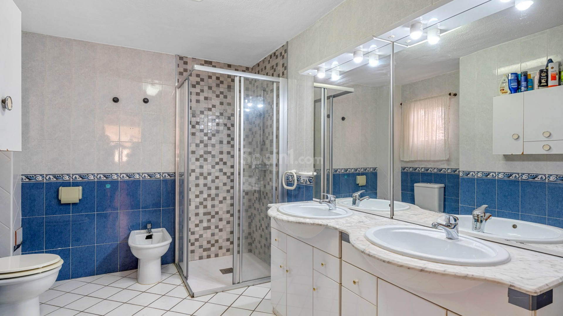 Resale - Villa -
Orihuela Costa - Playa Flamenca