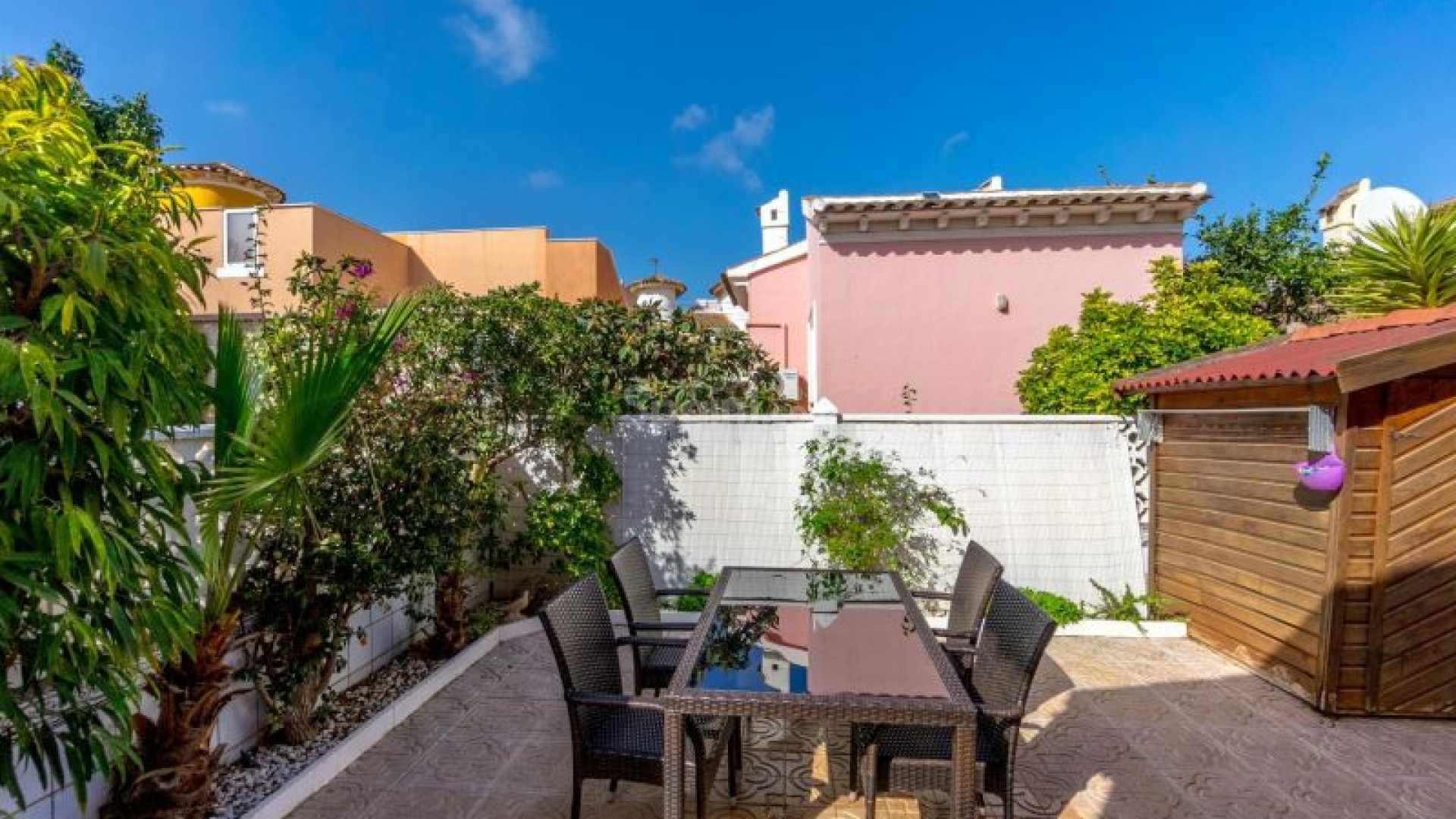 Resale - Villa -
Orihuela Costa - Punta Prima