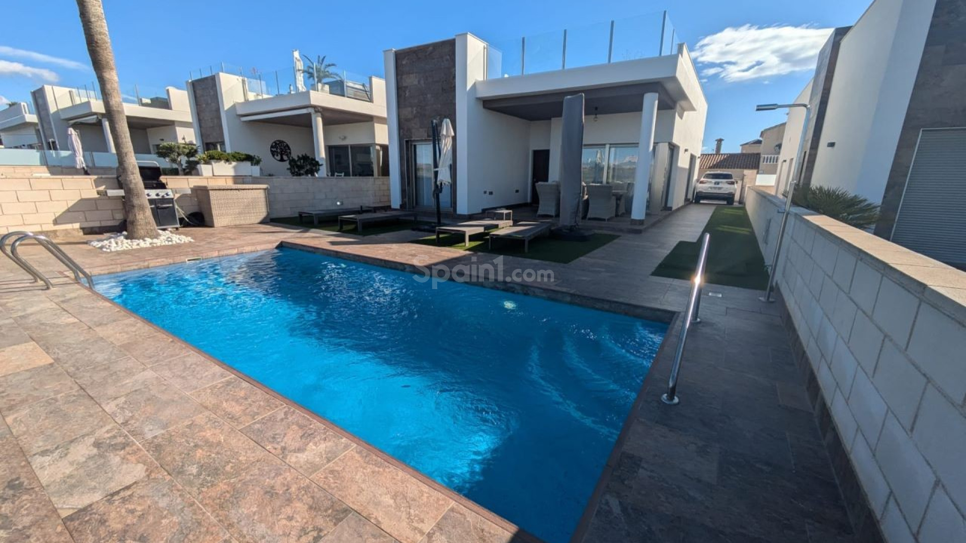 Resale - Villa -
Orihuela Costa - Villamartin