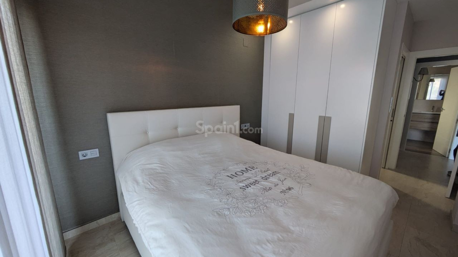 Resale - Villa -
Orihuela Costa - Villamartin