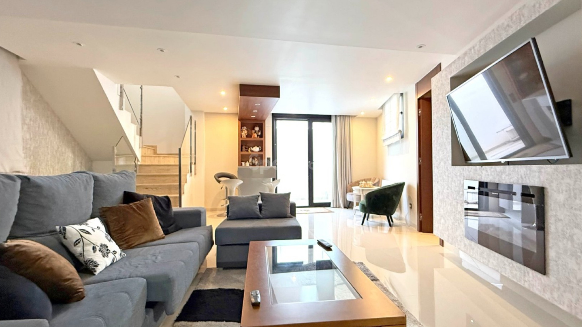 Resale - Villa -
Orihuela Costa - Villamartín