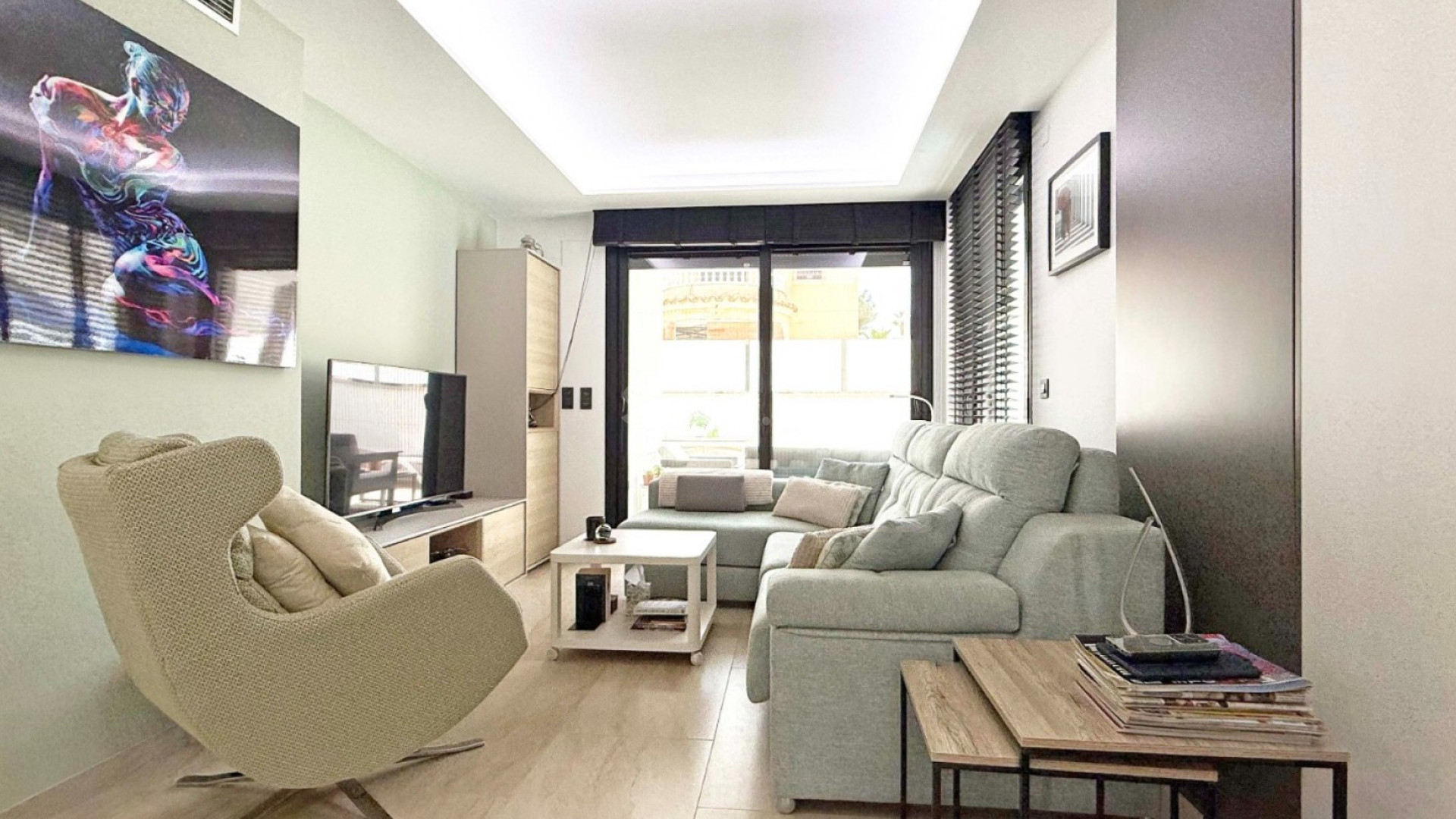 Resale - Villa -
Orihuela Costa - Villamartín