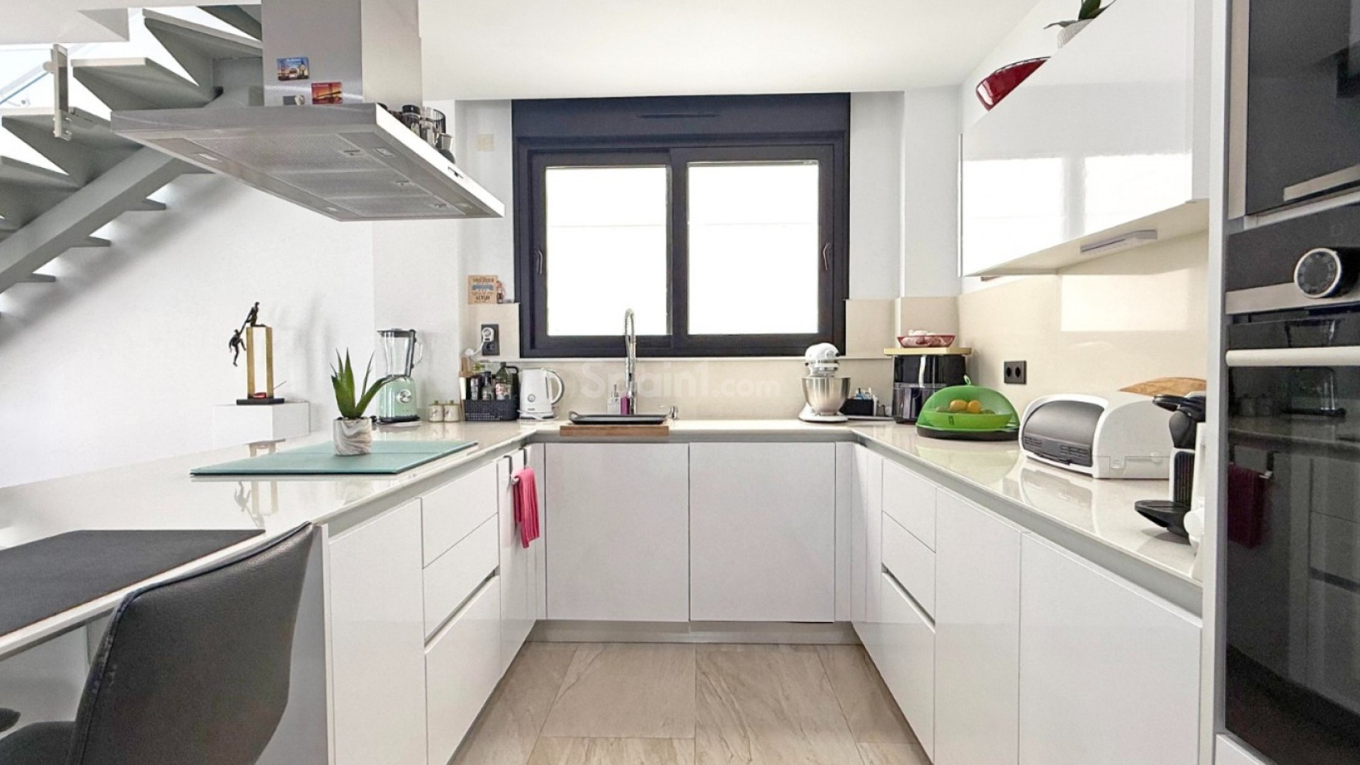 Resale - Villa -
Orihuela Costa - Villamartín