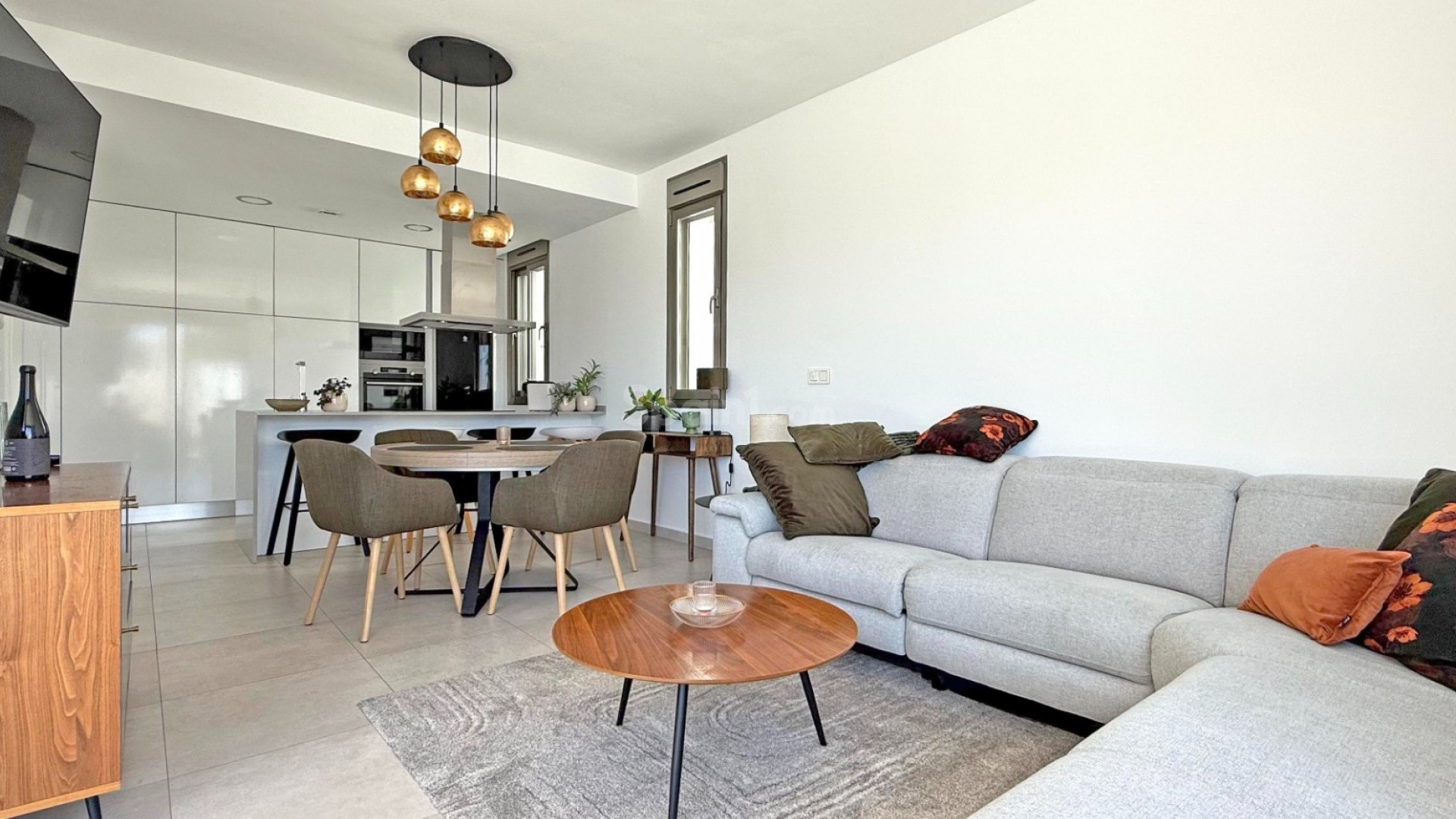 Resale - Villa -
Orihuela Costa - Villamartín