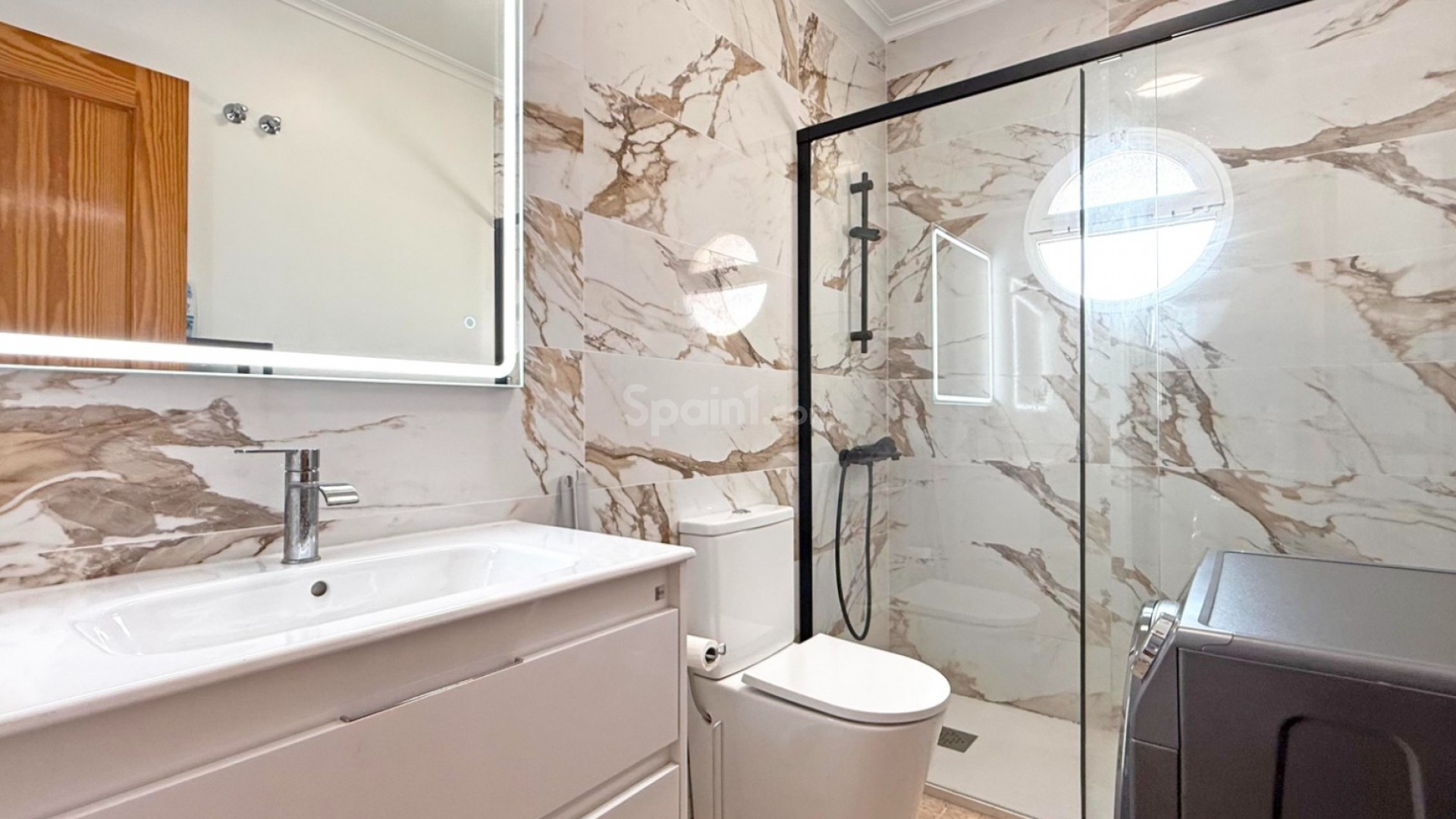 Resale - Villa -
Orihuela Costa - Villamartin