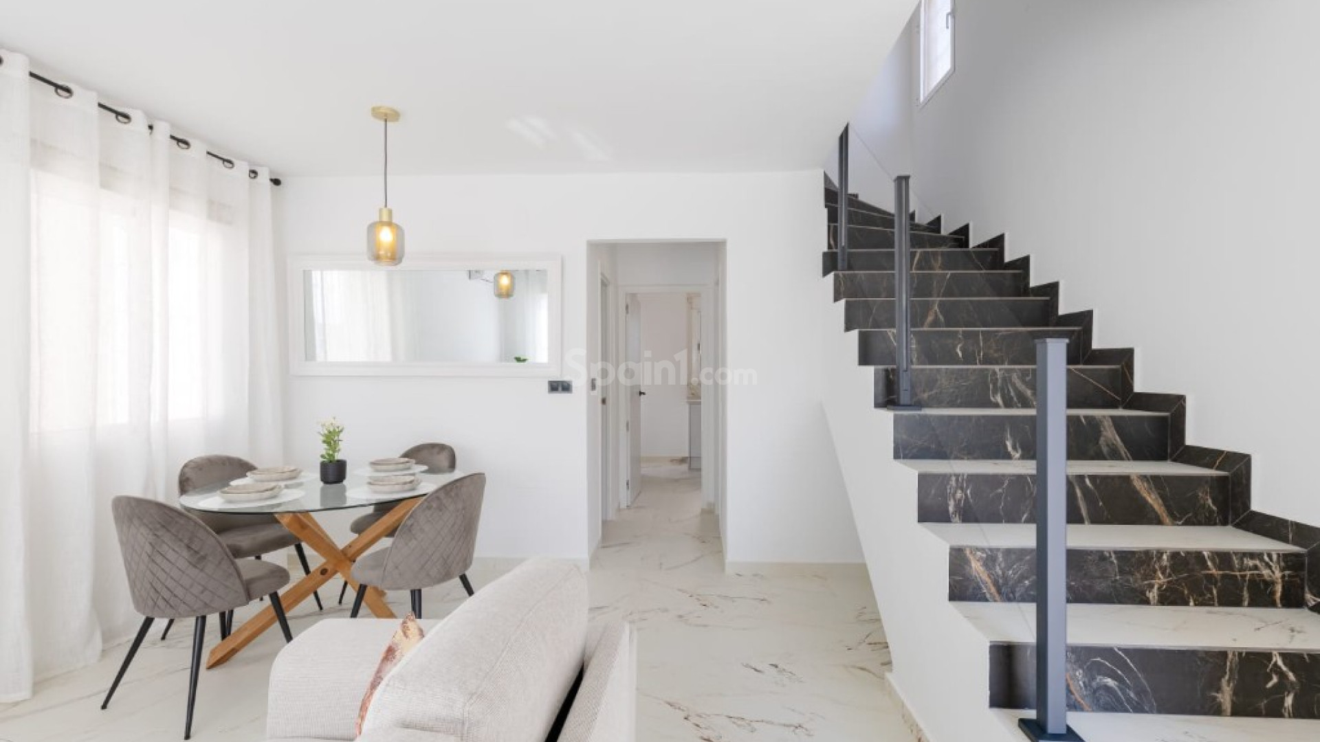 Resale - Villa -
Orihuela Costa - Villamartin