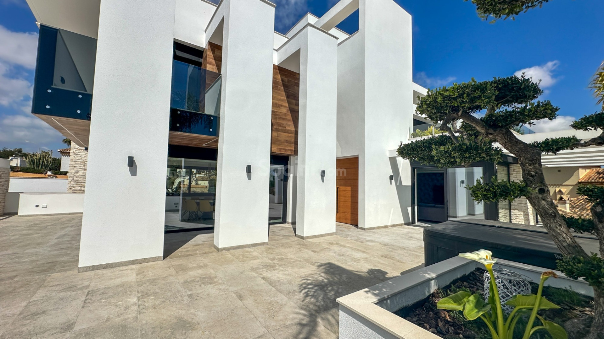 Resale - Villa -
Orihuela Costa - Villamartin