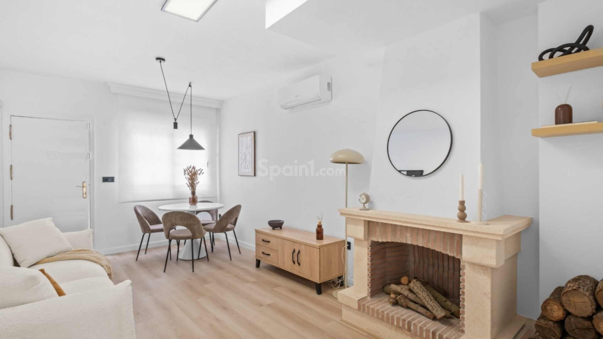 Resale - Villa -
Orihuela Costa - Villamartin