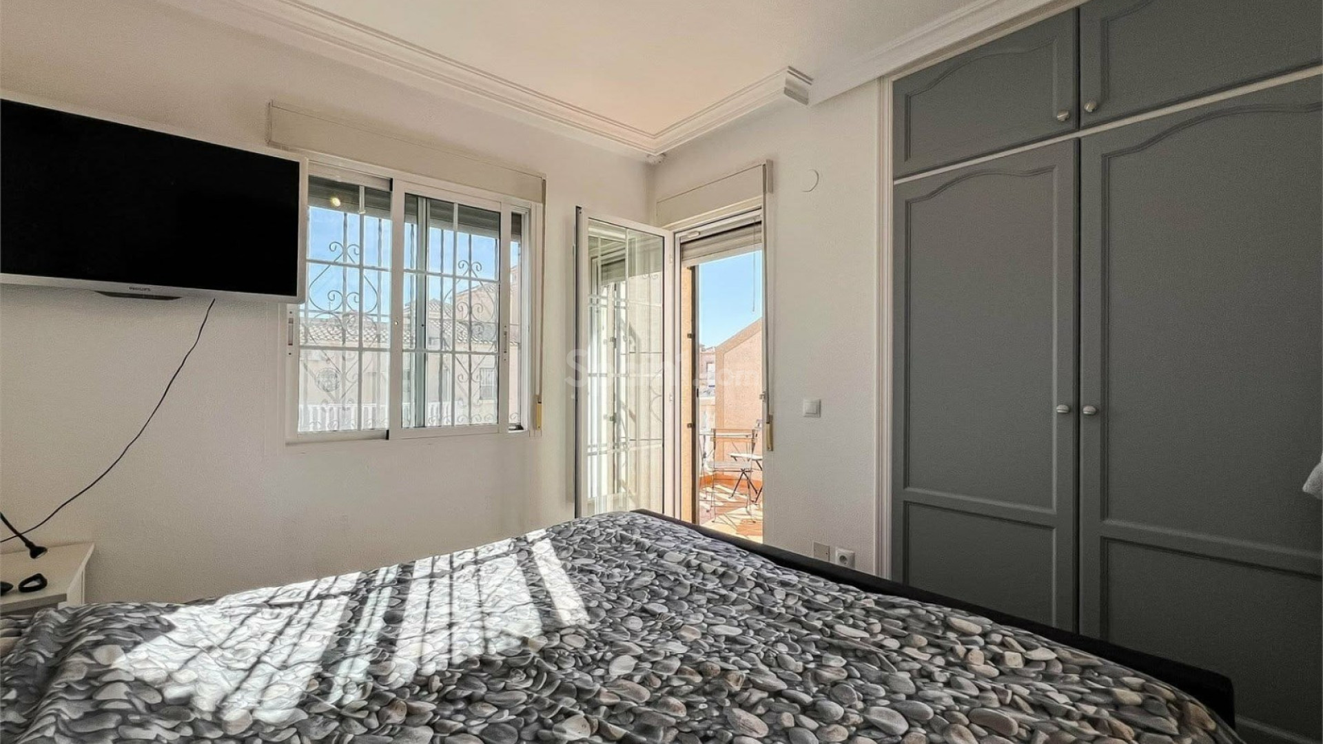 Resale - Villa -
ORIHUELA COSTA - Villamartin