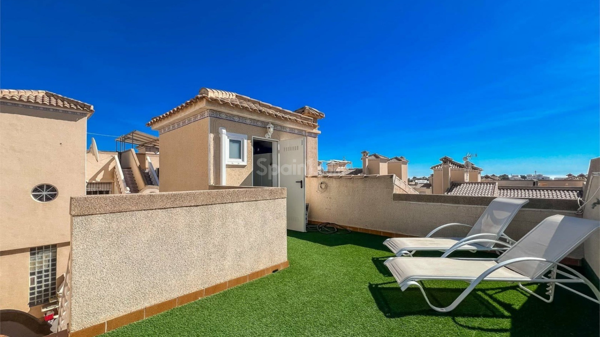Resale - Villa -
ORIHUELA COSTA - Villamartin