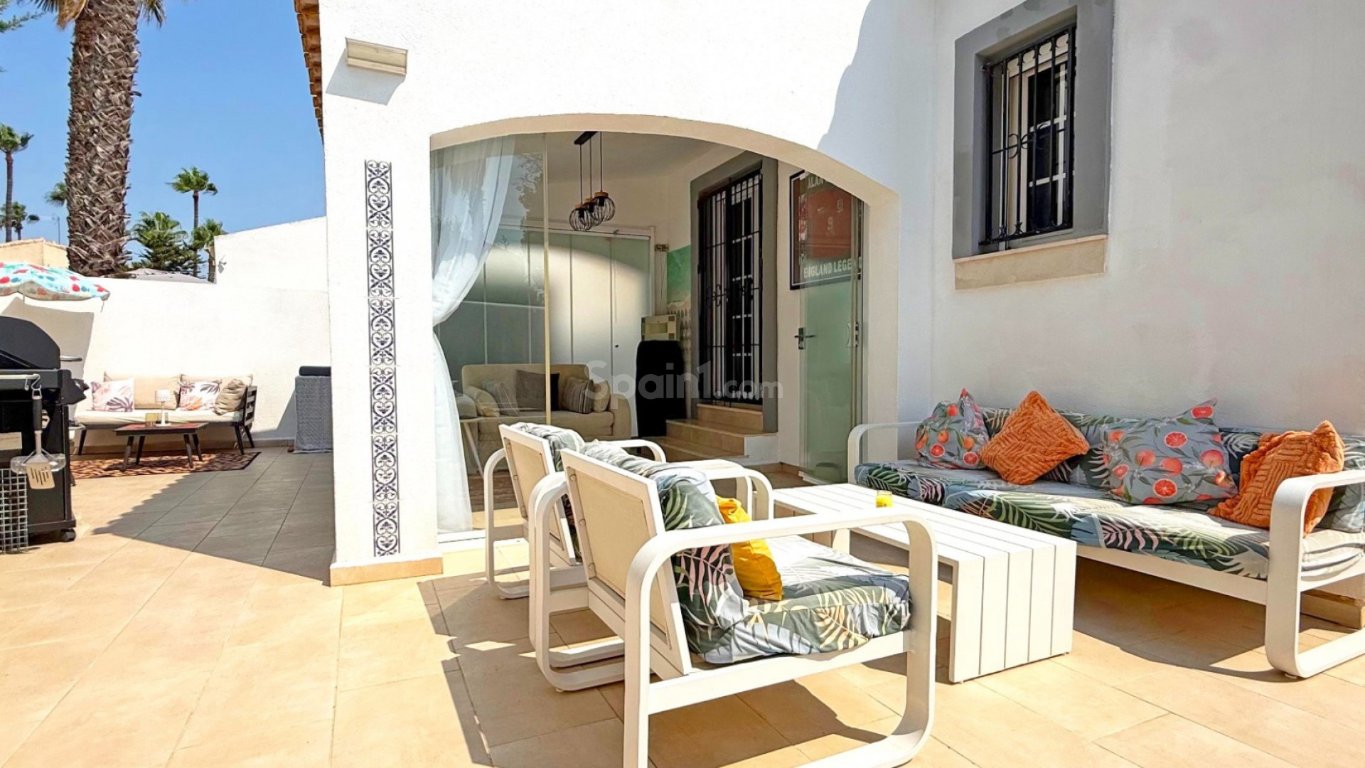 Resale - Villa -
Orihuela Costa - Villamartin