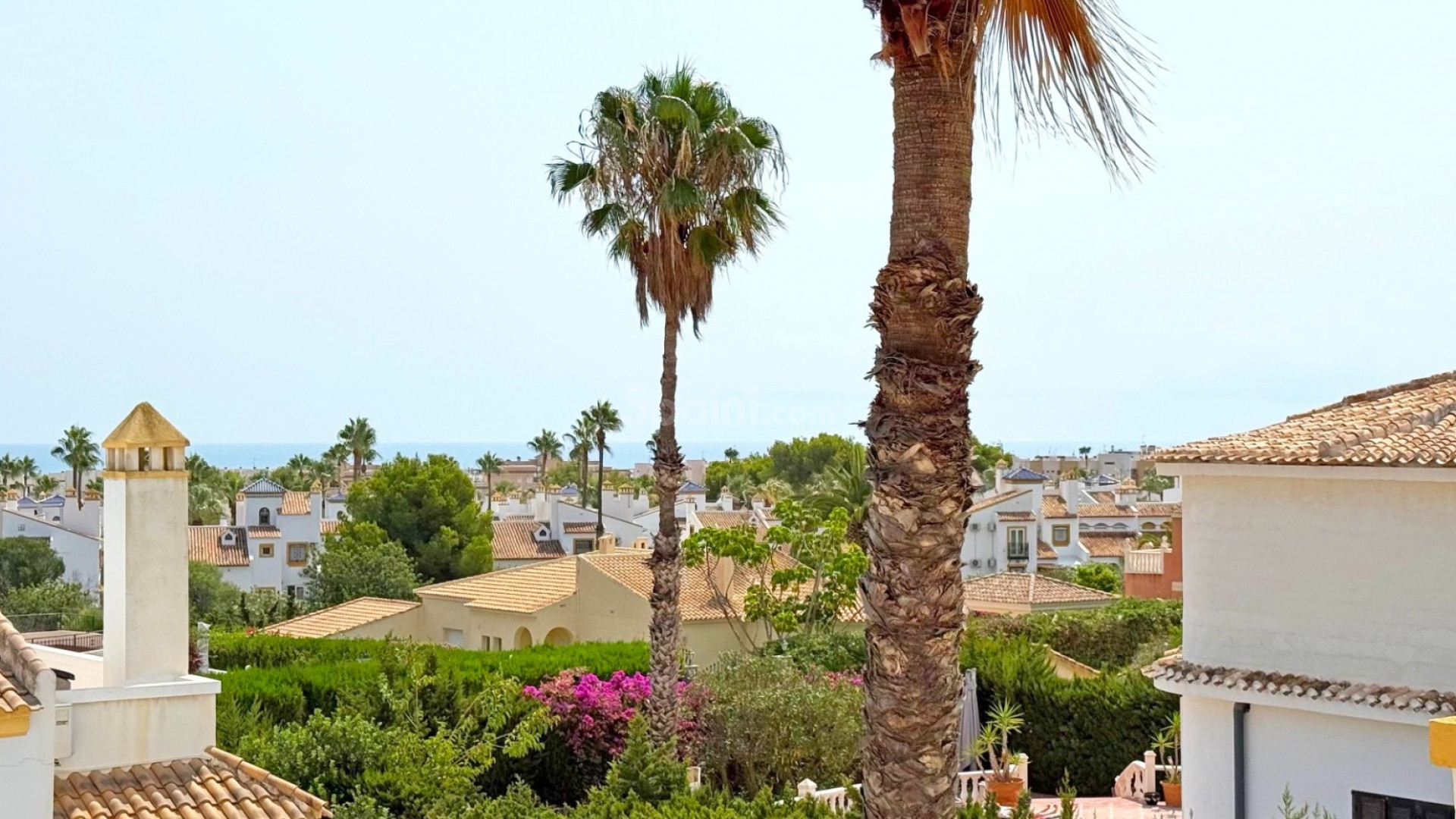Resale - Villa -
Orihuela Costa - Villamartin
