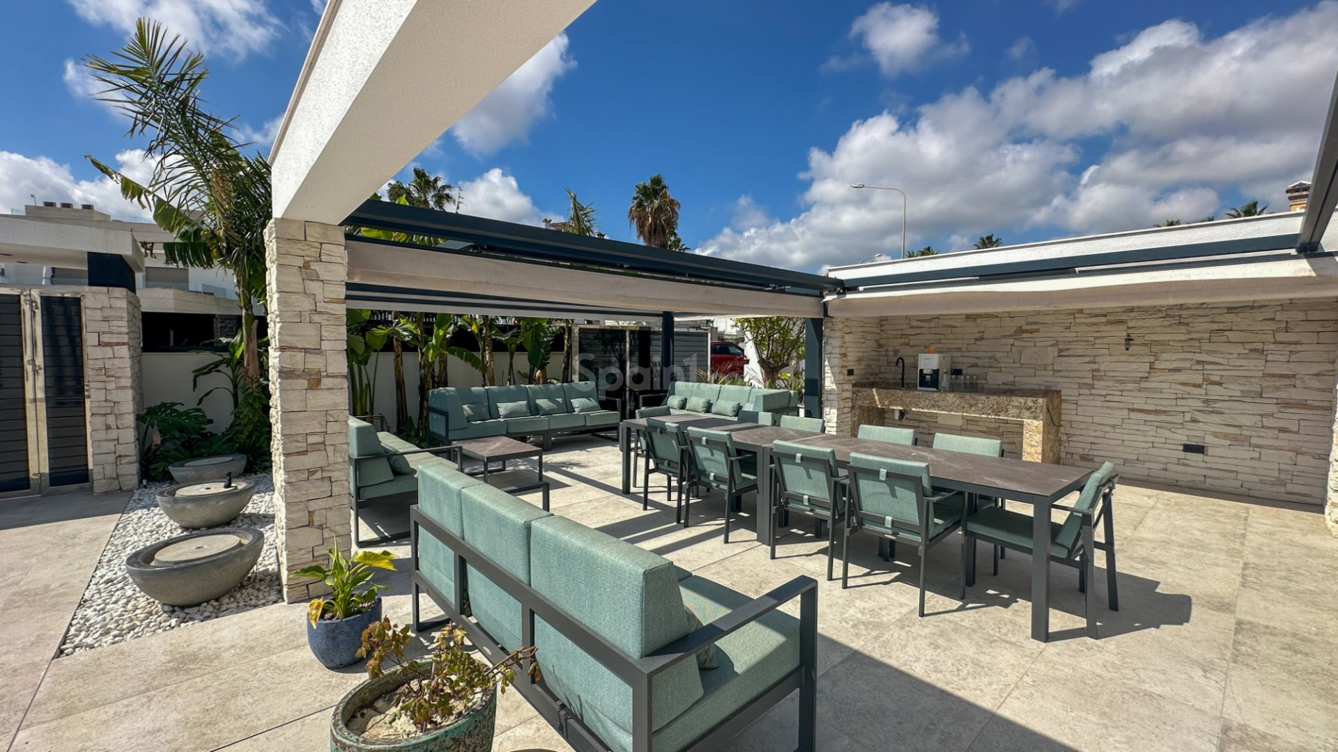 Resale - Villa -
Orihuela Costa - Villamartin