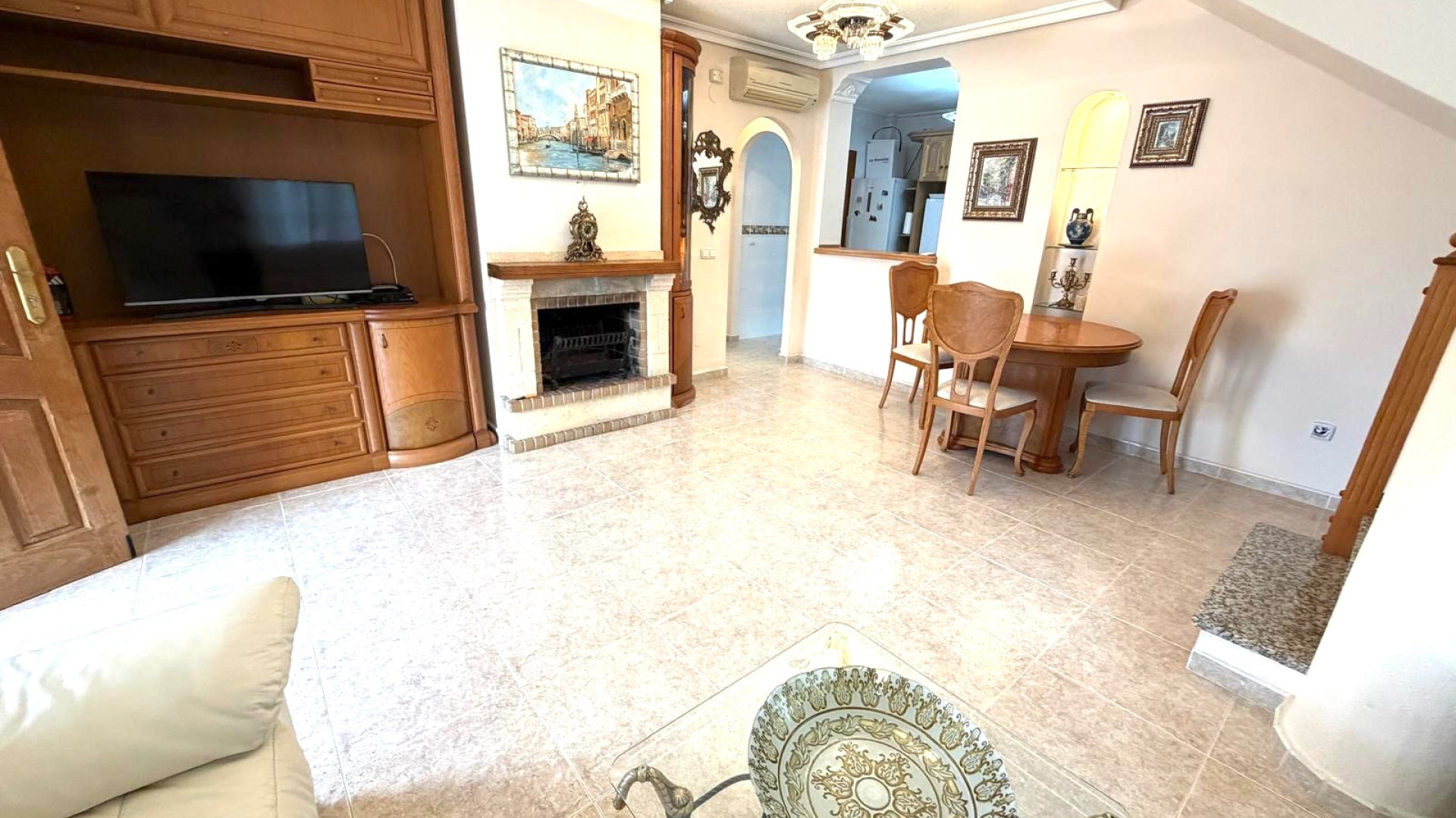 Resale - Villa -
Orihuela Costa - Villamartin