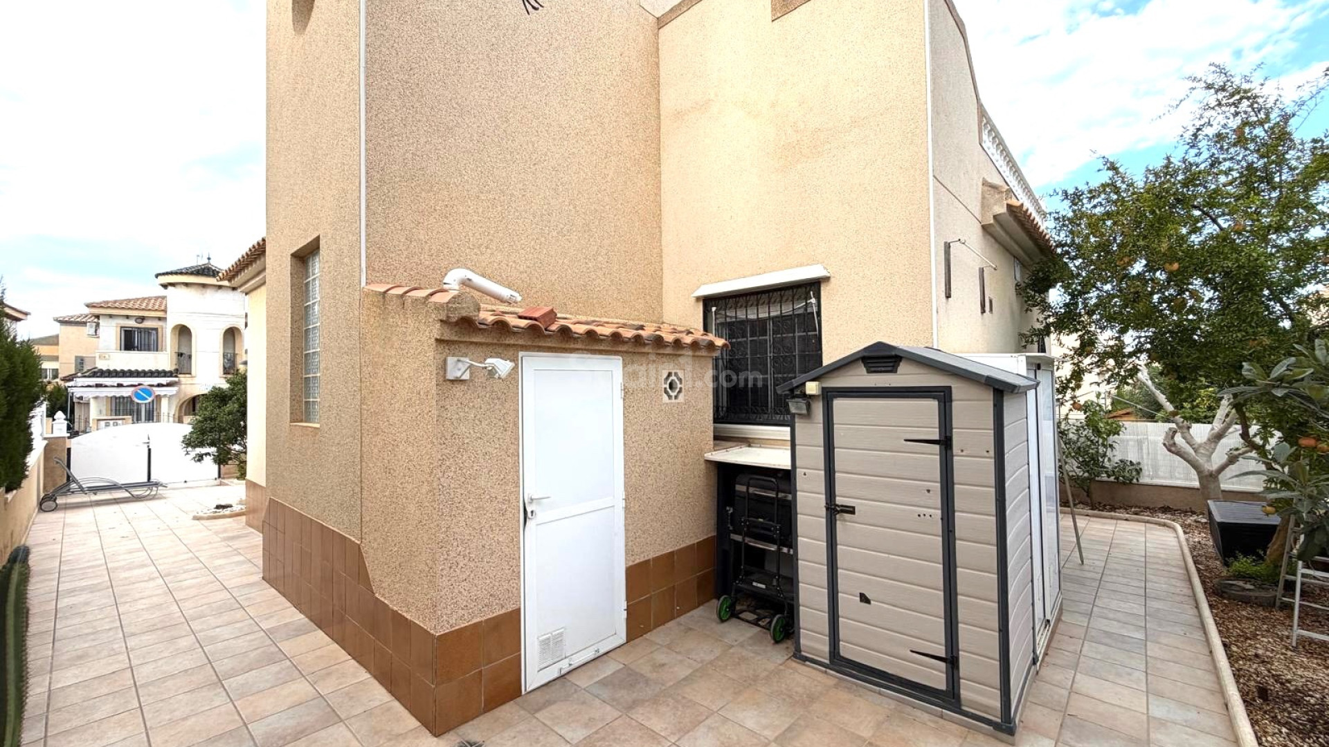 Resale - Villa -
Orihuela Costa - Villamartin