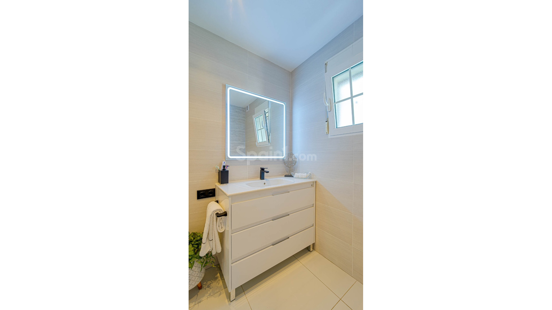 Resale - Villa -
Orihuela-Costa - Villamartin