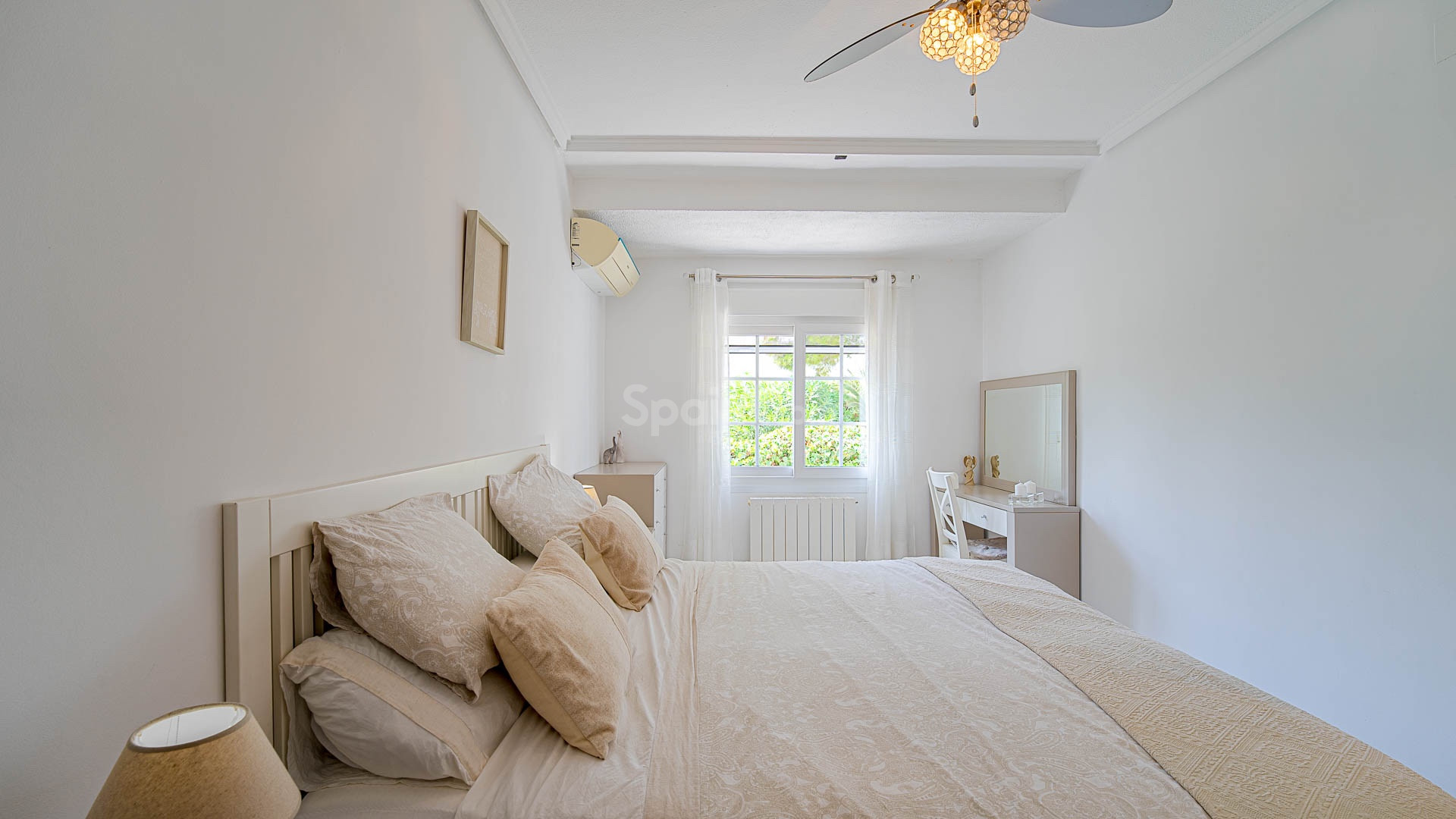 Resale - Villa -
Orihuela-Costa - Villamartin