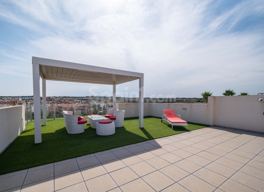 Resale - Villa -
Orihuela Costa - Villamartin