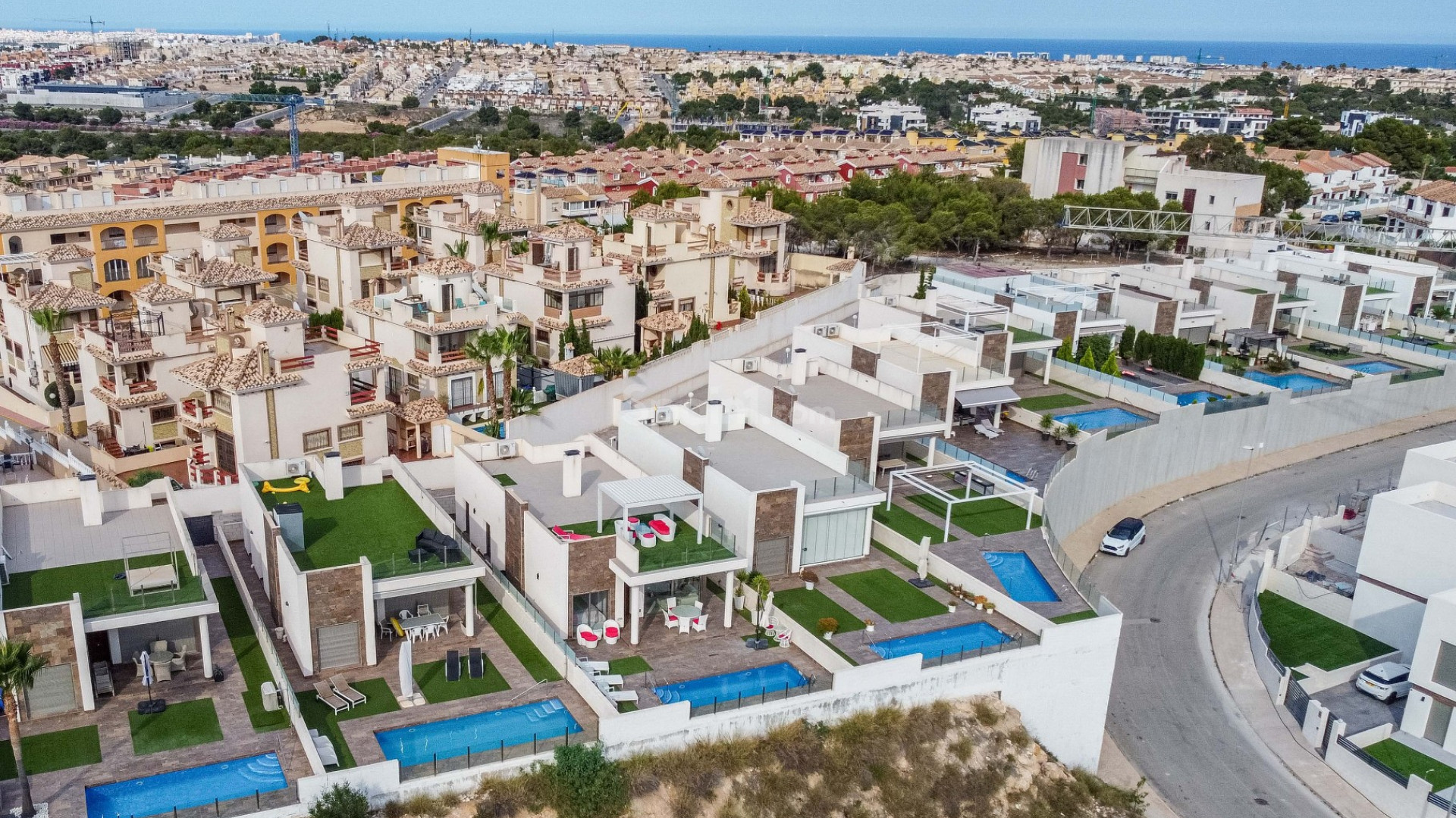 Resale - Villa -
Orihuela Costa - Villamartin