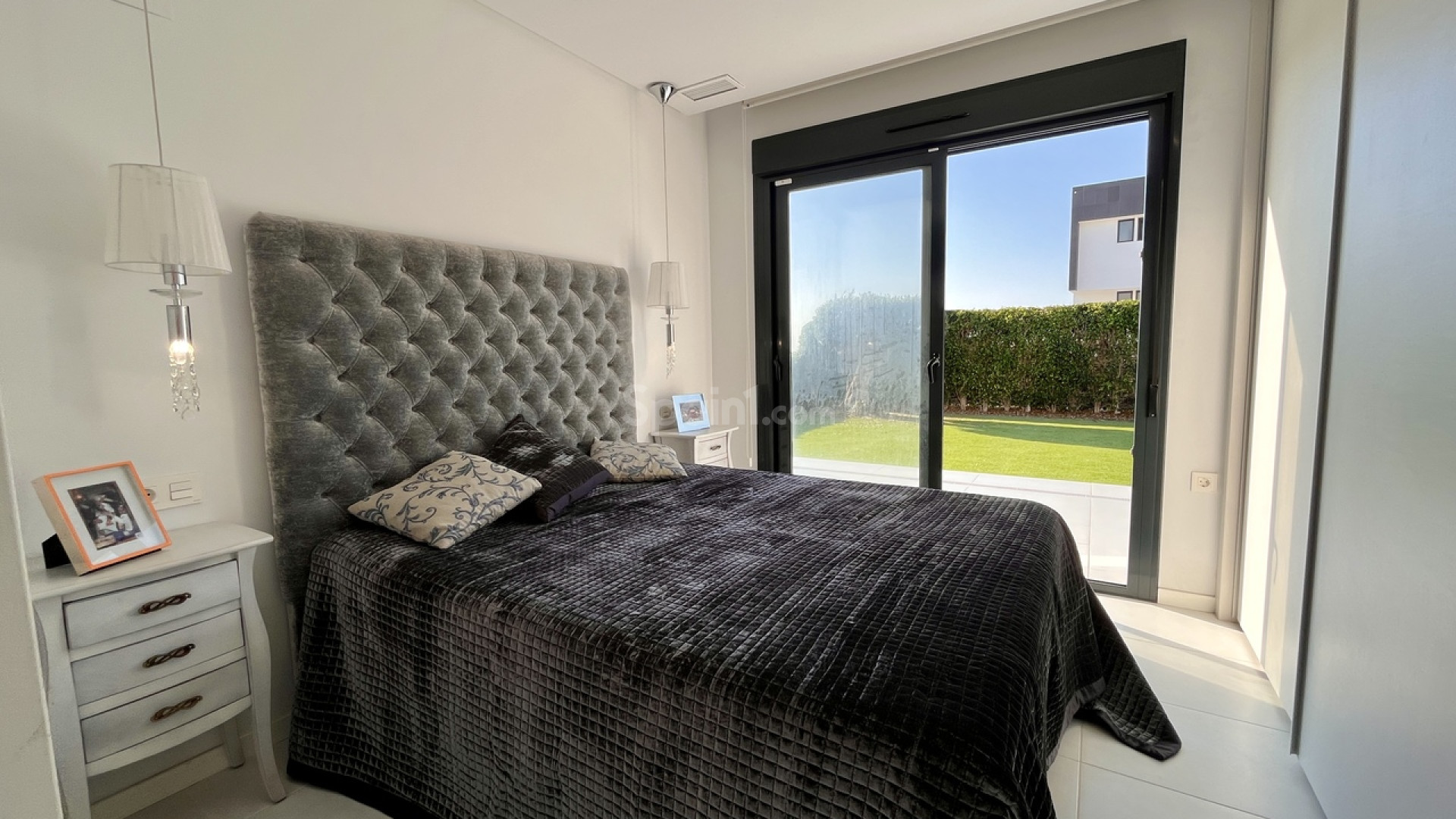 Resale - Villa -
Orihuela Costa