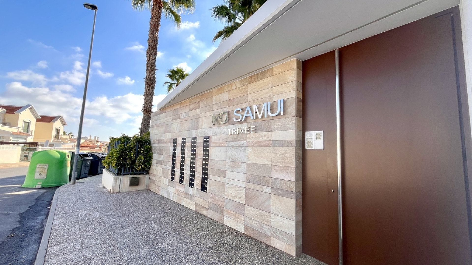 Resale - Villa -
Orihuela Costa