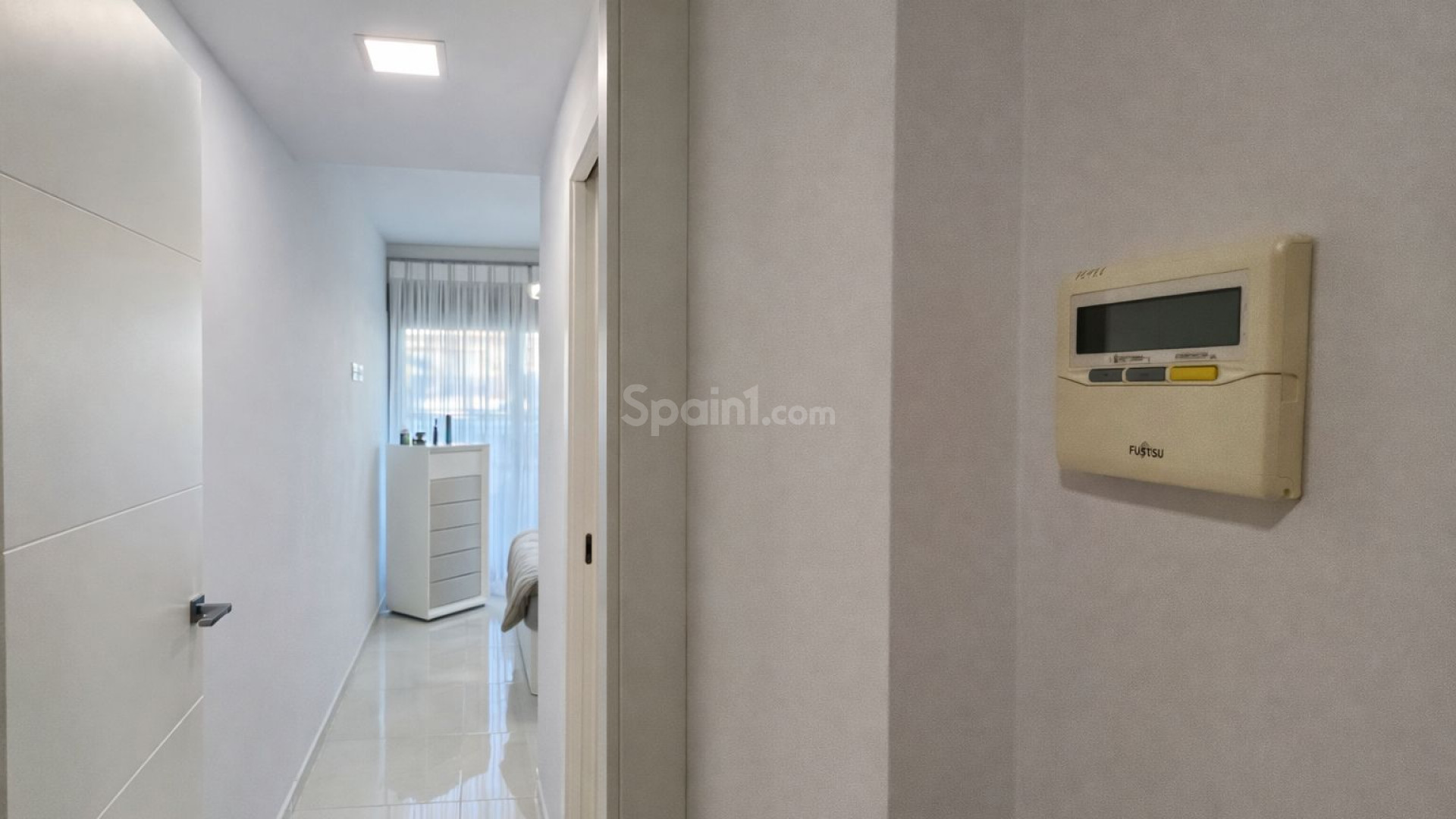 Resale - Villa -
Orihuela Costa