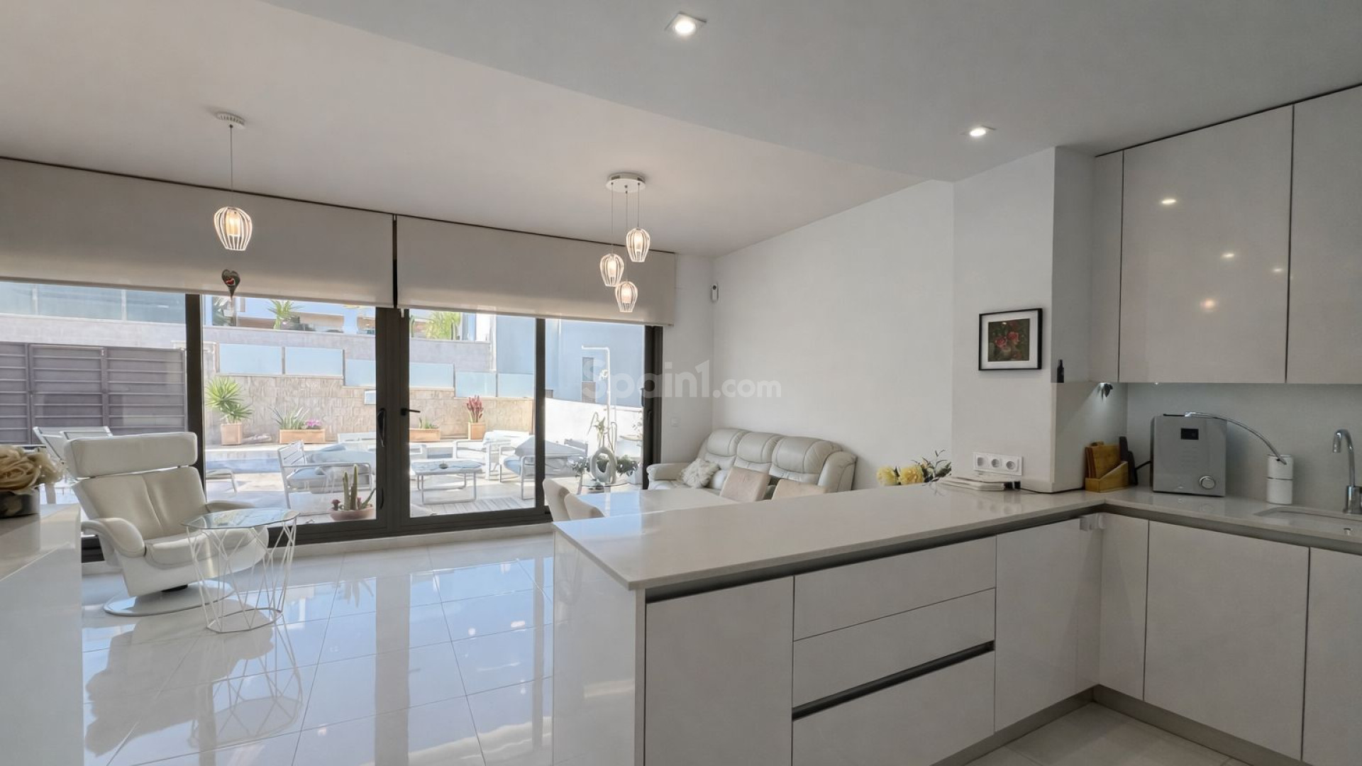 Resale - Villa -
Orihuela Costa