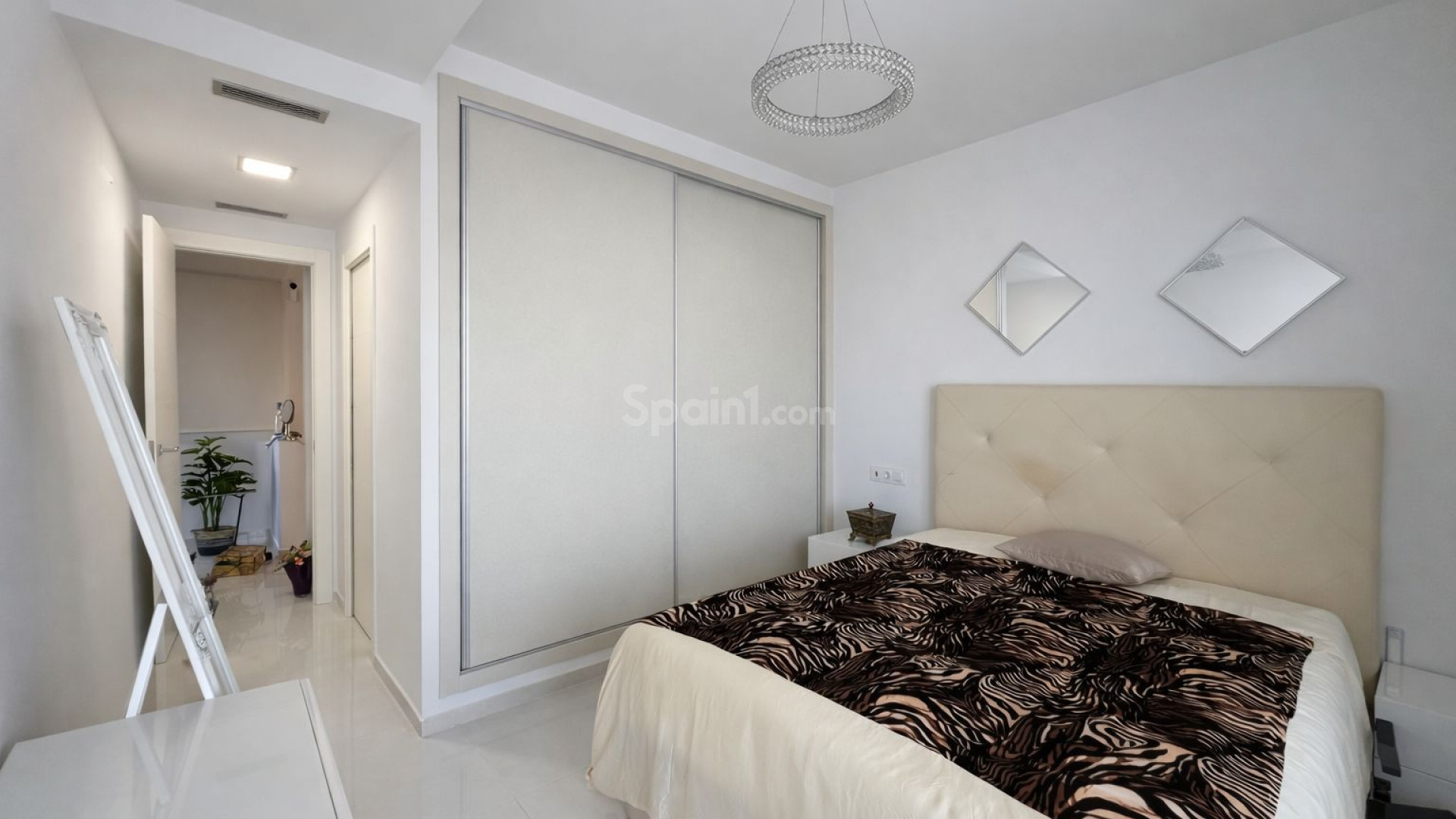 Resale - Villa -
Orihuela Costa