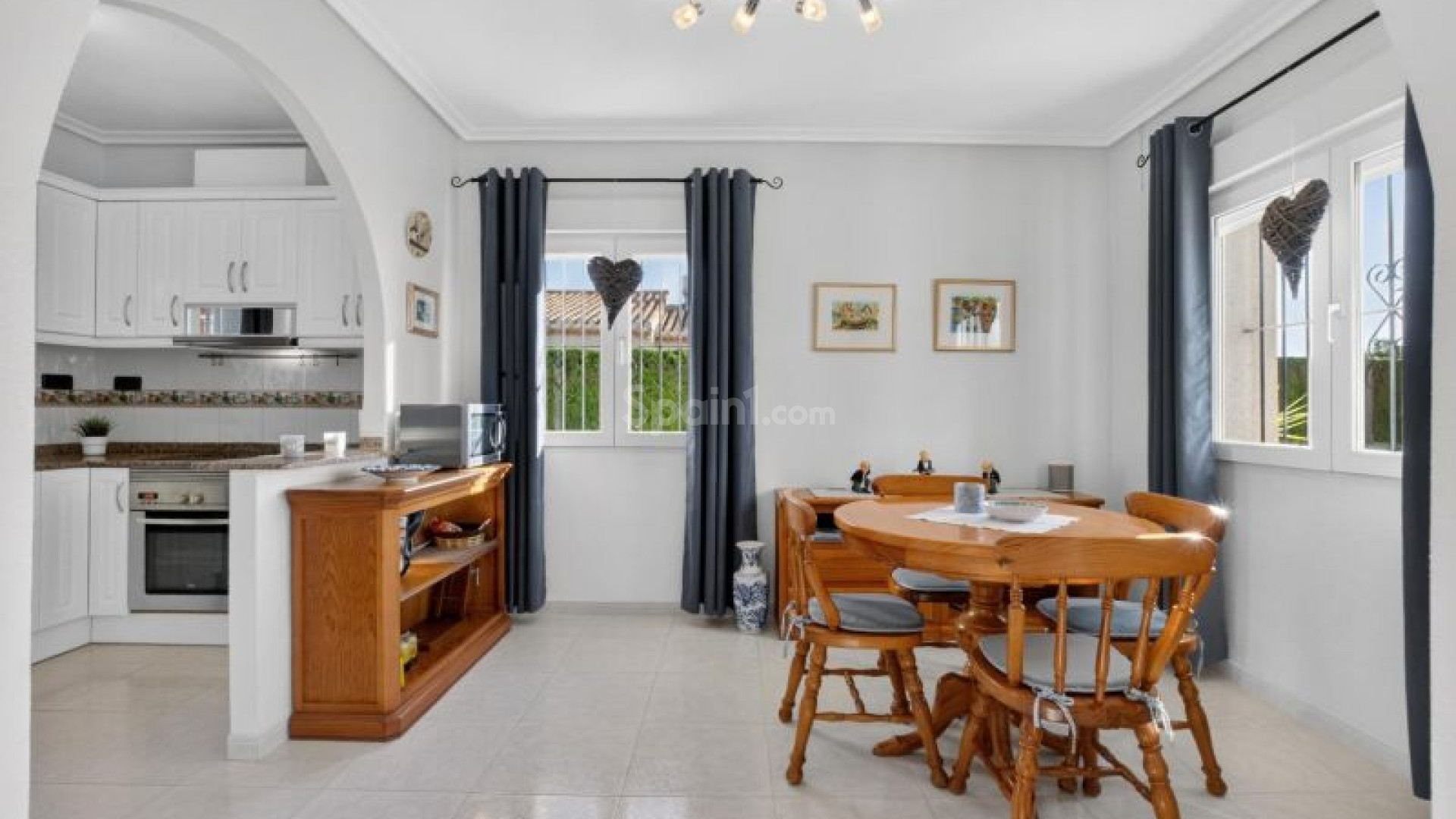 Resale - Villa -
Orihuela - Playa Flamenca