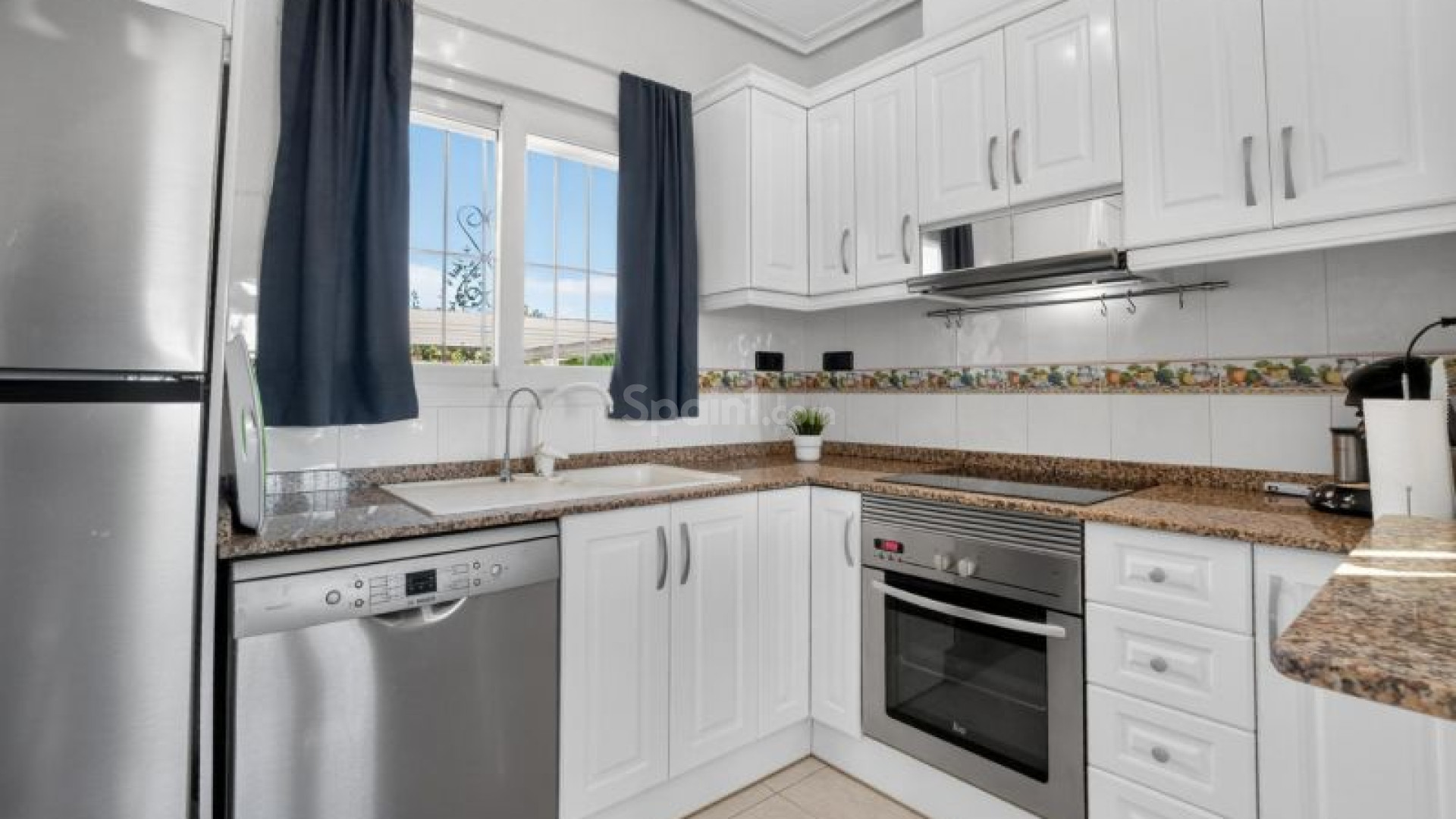 Resale - Villa -
Orihuela - Playa Flamenca