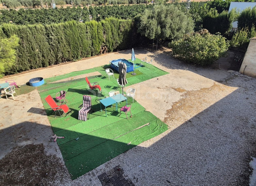Resale - Villa -
ORIHUELA - Redovan
