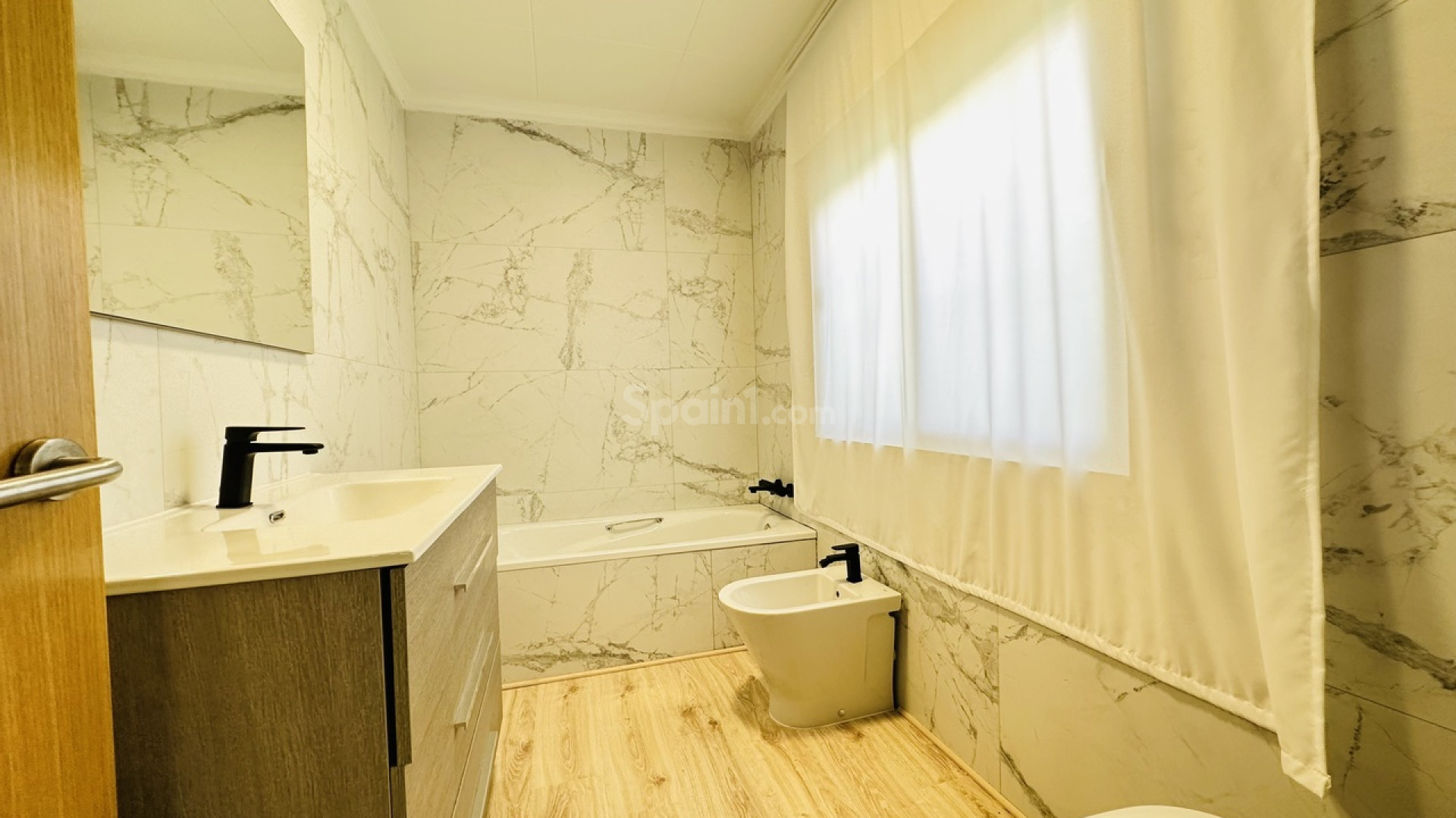 Resale - Villa -
Orihuela