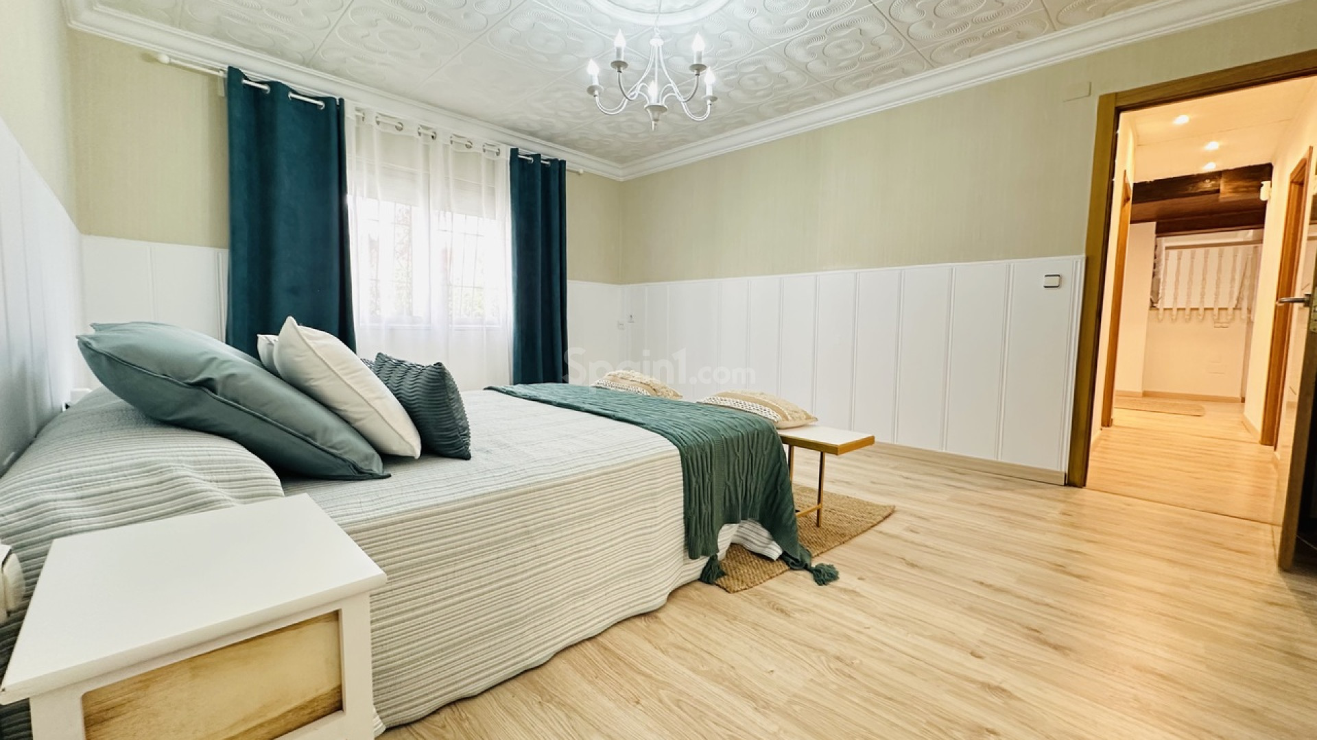 Resale - Villa -
Orihuela