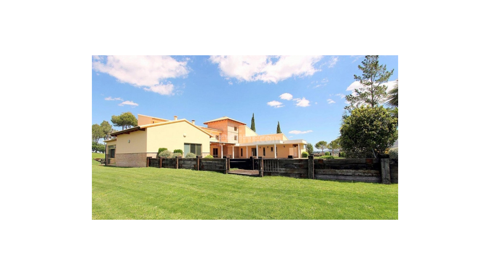 Resale - Villa -
Penàguila