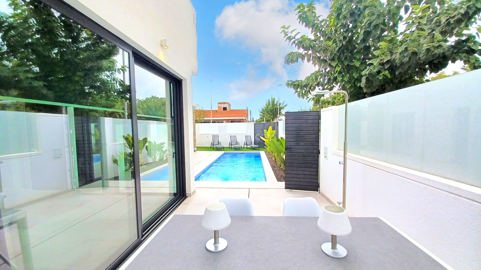 Resale - Villa -
Pilar de la Horadada