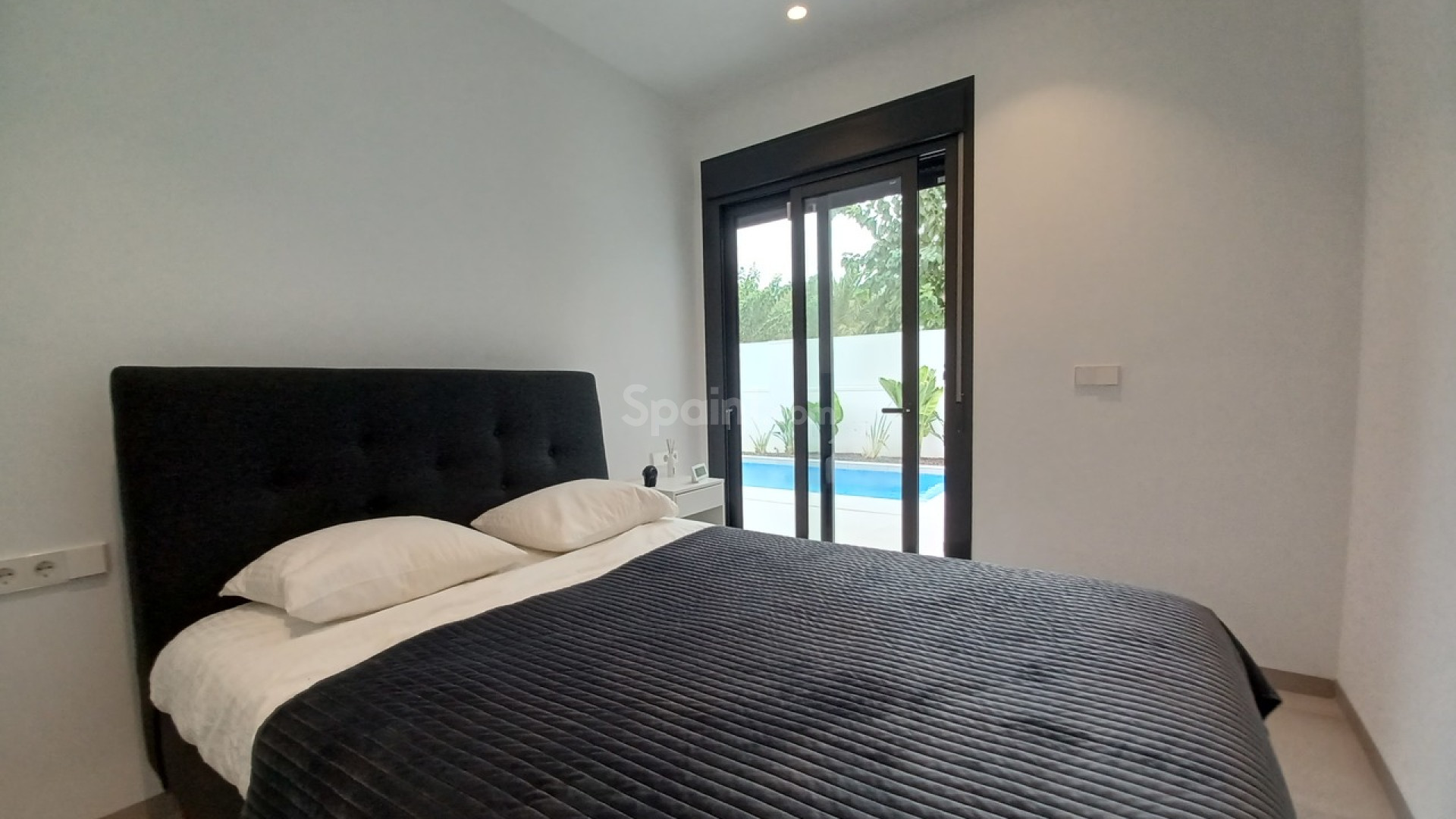 Resale - Villa -
Pilar de la Horadada