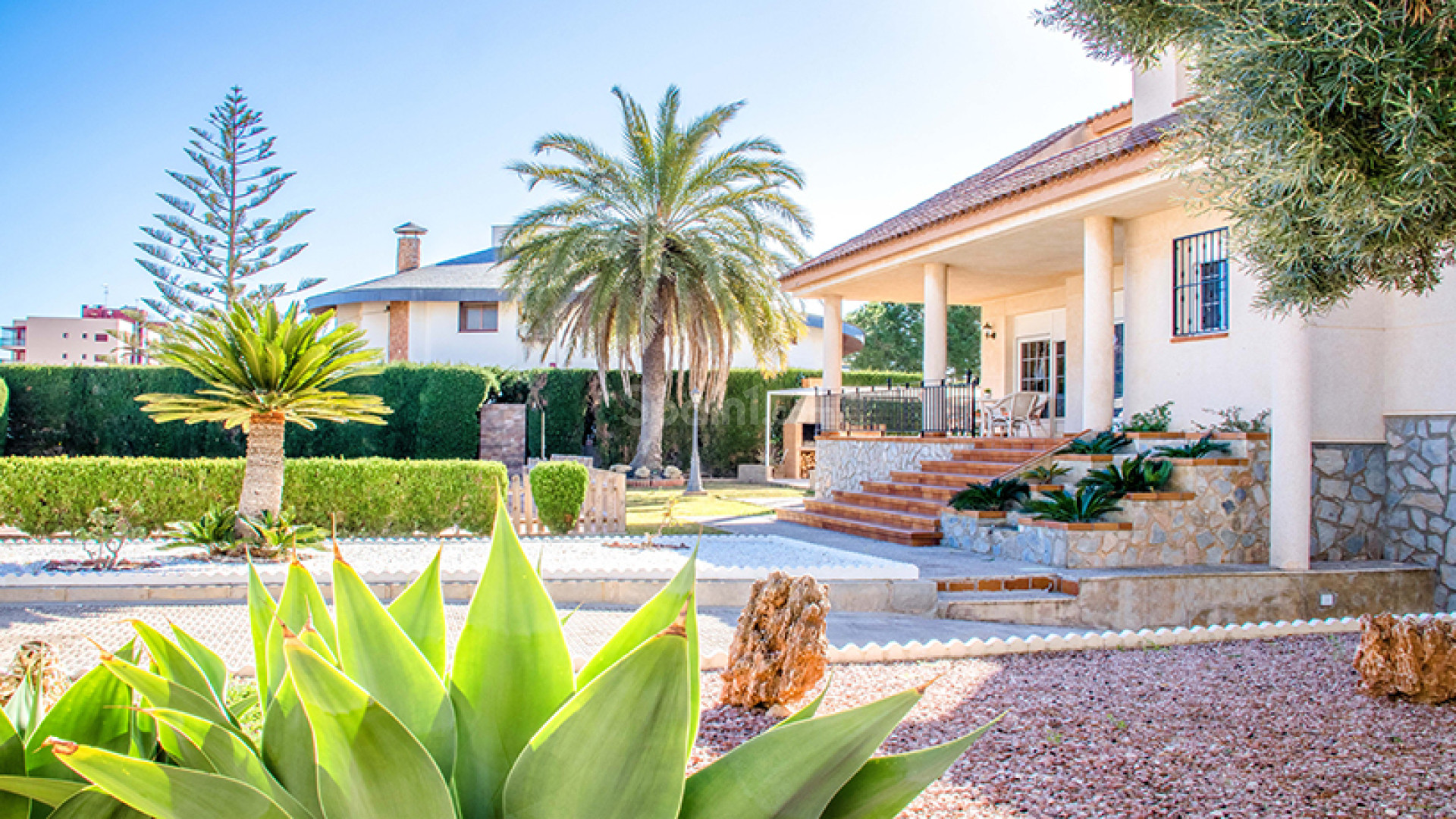 Resale - Villa -
Pilar de la Horadada