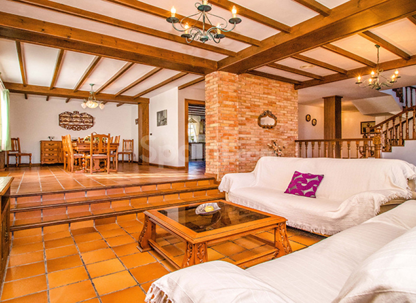 Resale - Villa -
Pilar de la Horadada