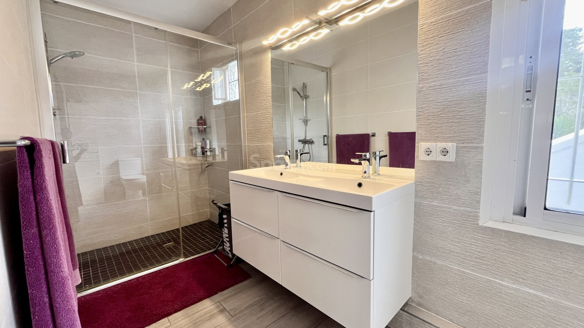 Resale - Villa -
Pinar de Campoverde