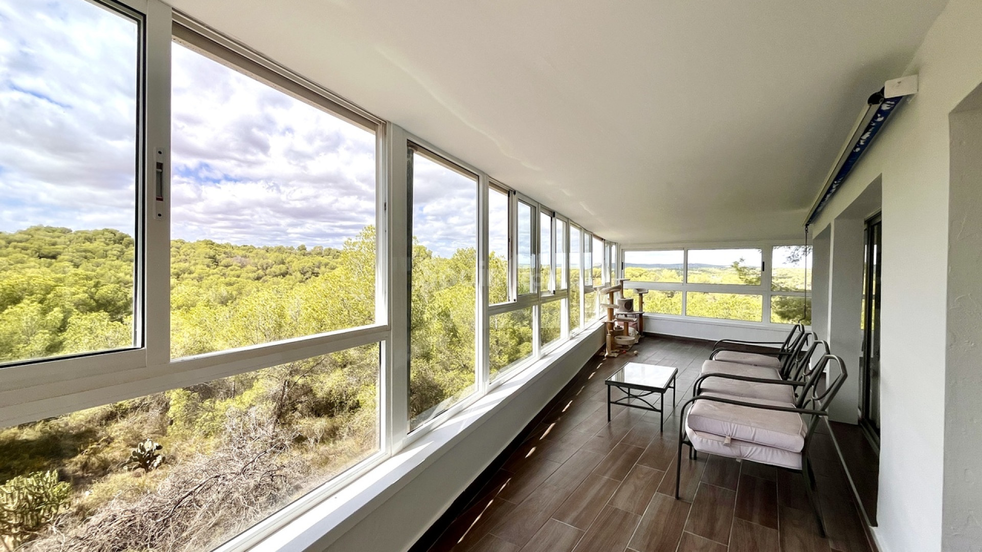 Resale - Villa -
Pinar de Campoverde