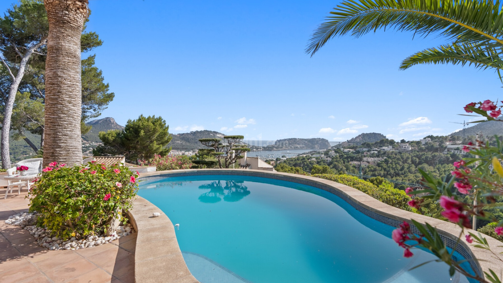 Resale - Villa -
Port d'Andratx - Andratx