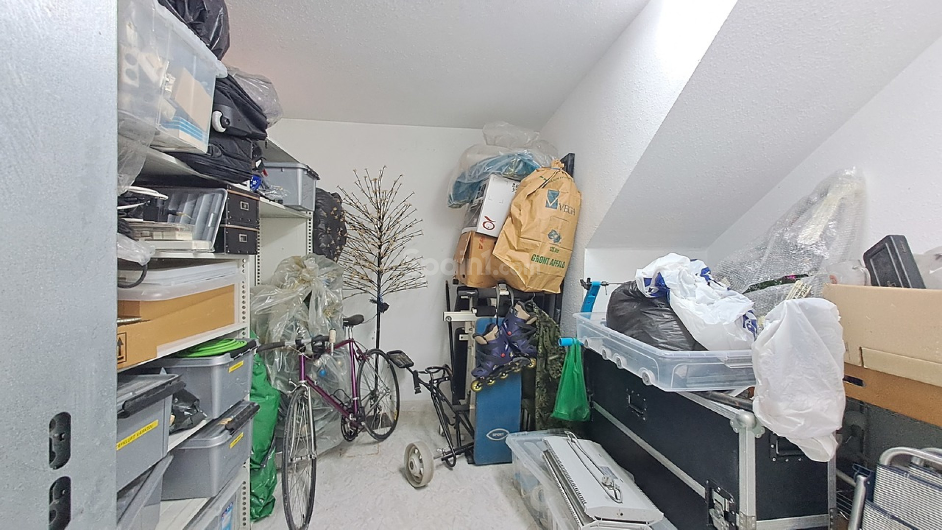 Resale - Villa -
Punta Prima