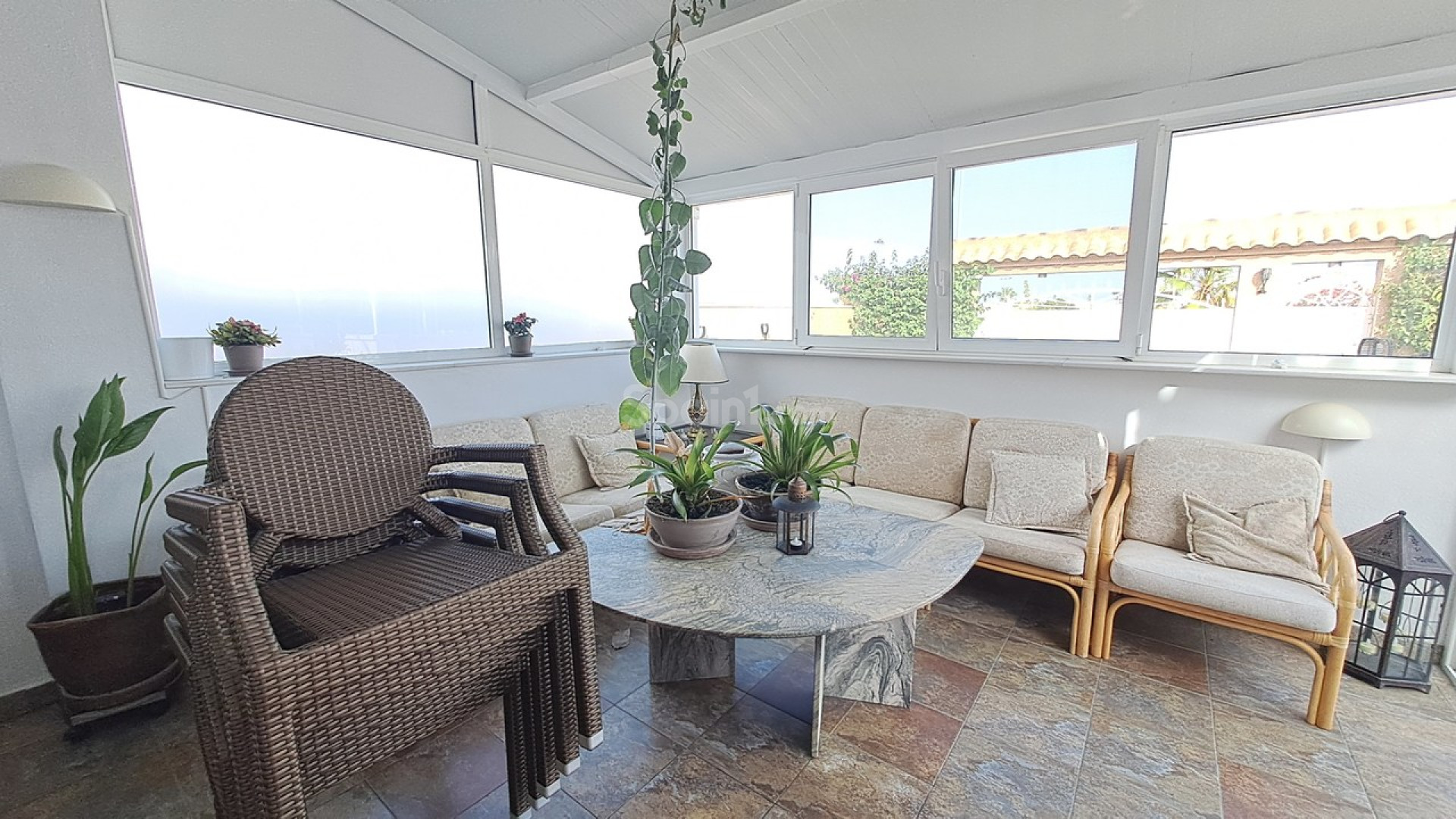 Resale - Villa -
Punta Prima