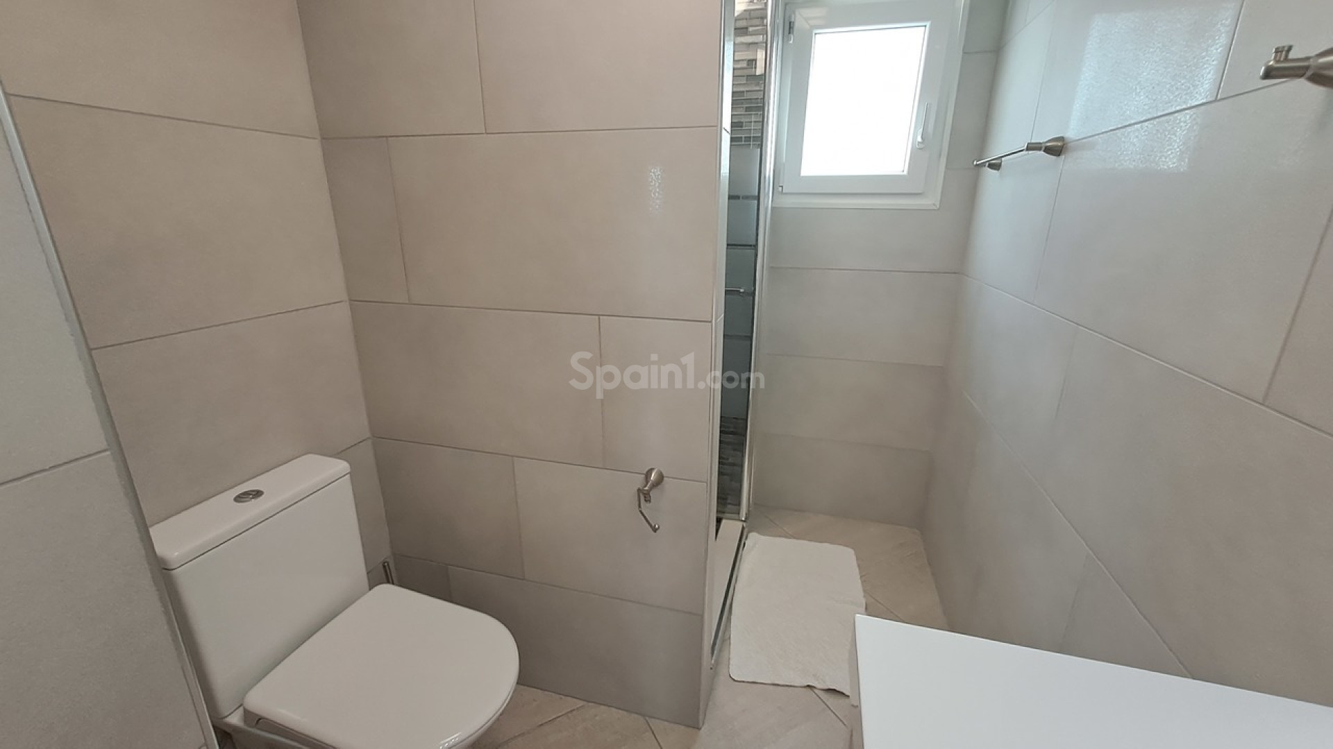 Resale - Villa -
Punta Prima