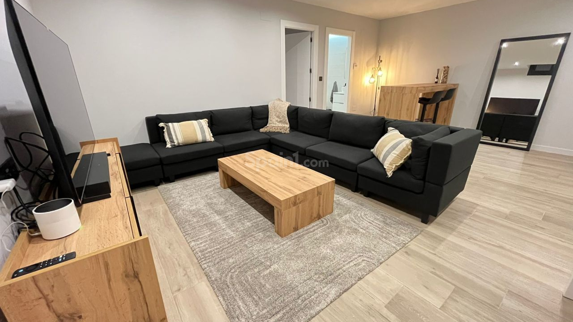 Resale - Villa -
Punta Prima