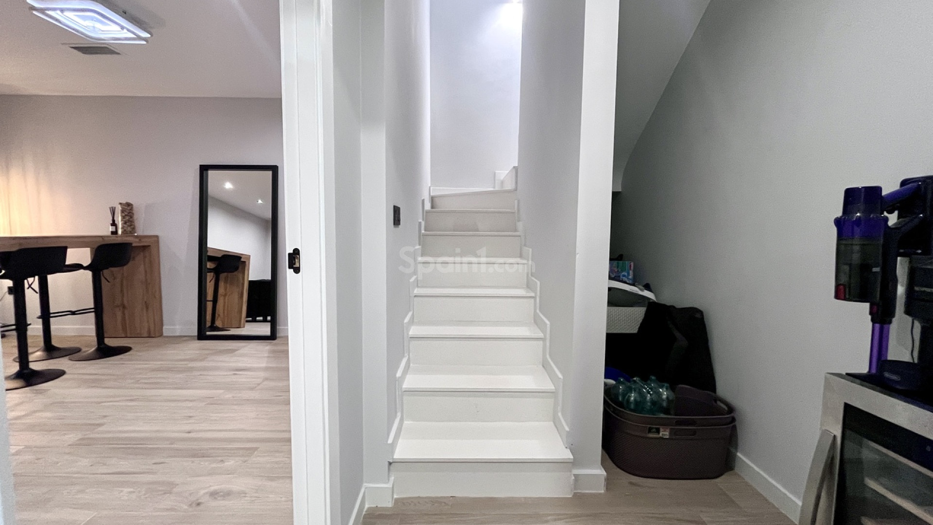 Resale - Villa -
Punta Prima