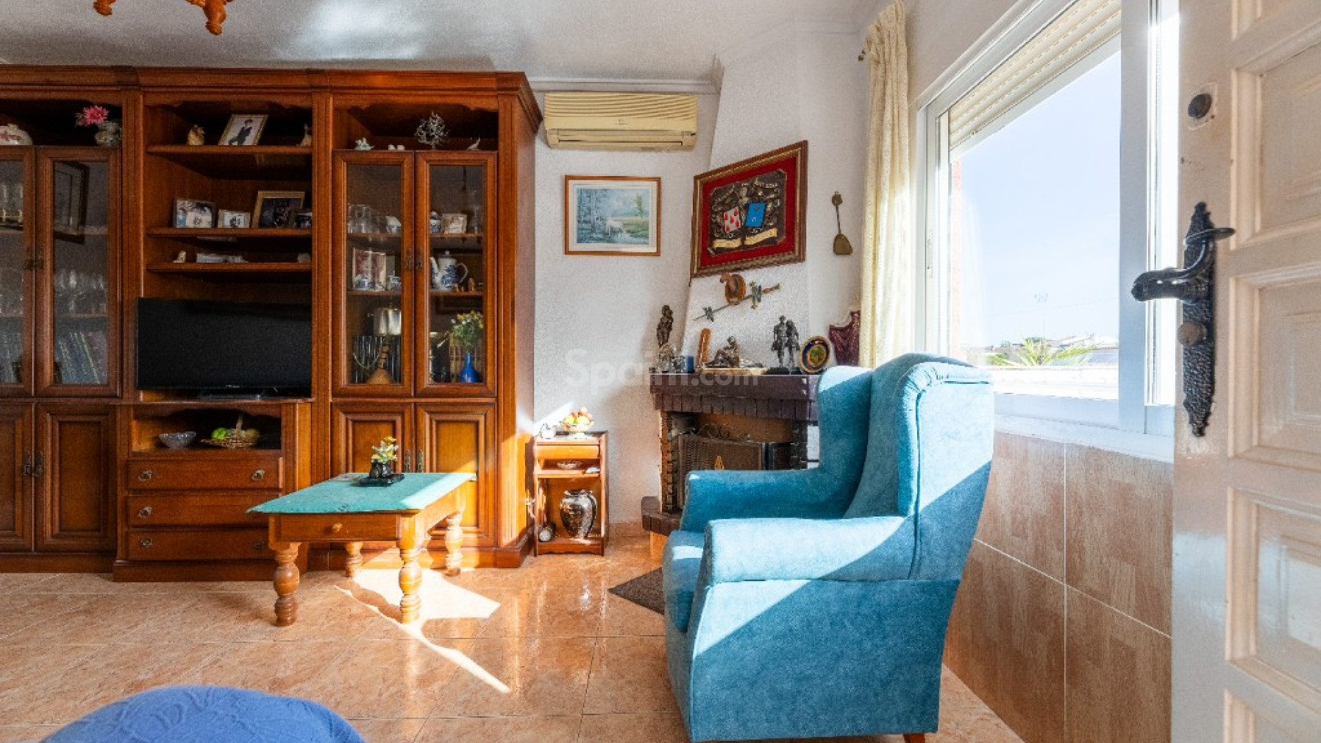 Resale - Villa -
Punta Prima