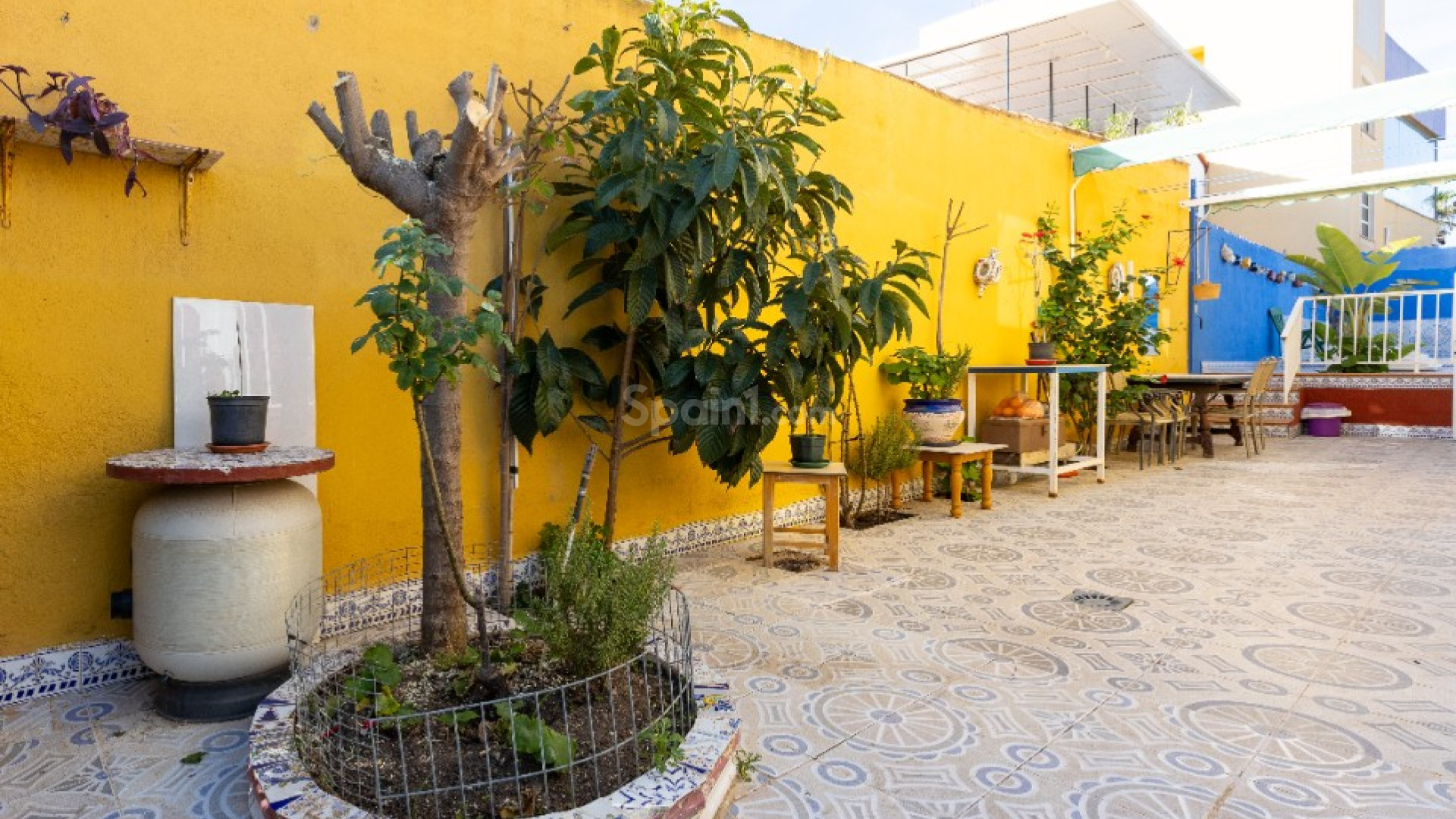 Resale - Villa -
Punta Prima