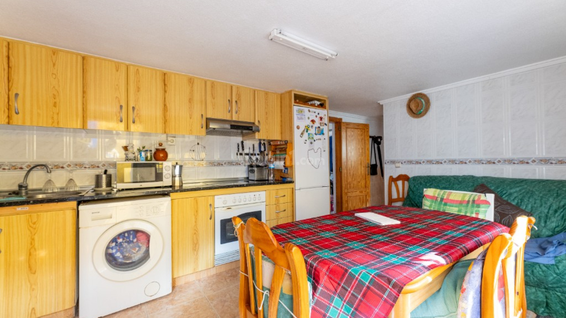 Resale - Villa -
Punta Prima