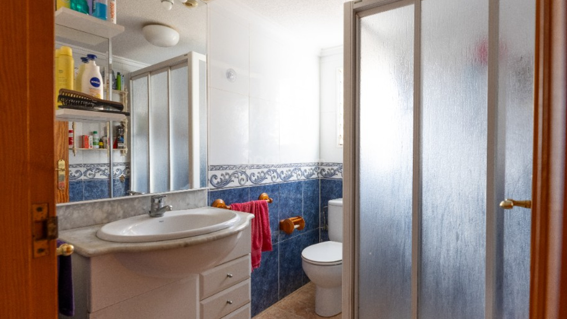 Resale - Villa -
Punta Prima